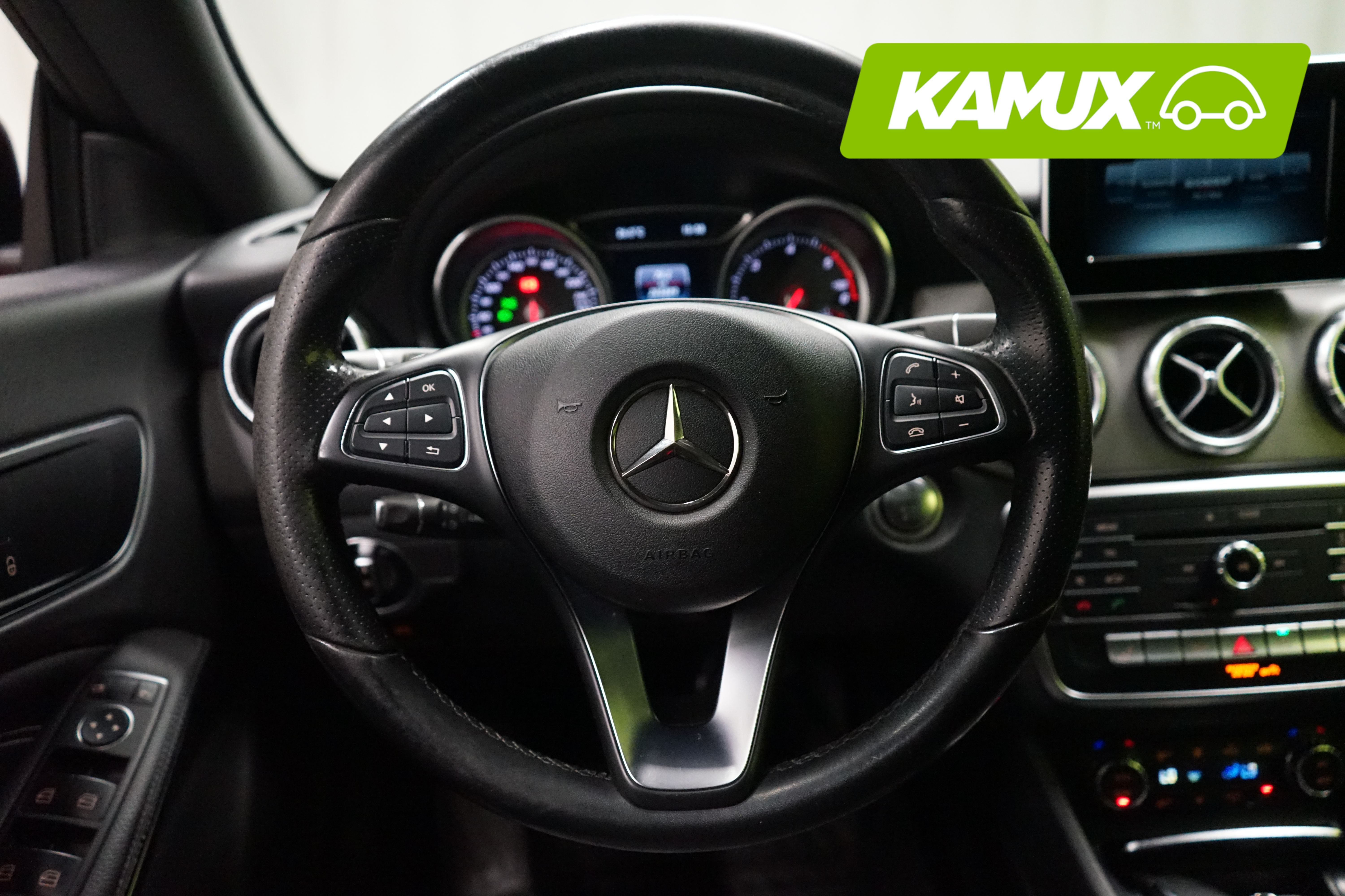 Mercedes-Benz CLA 2017, kuva 7/17