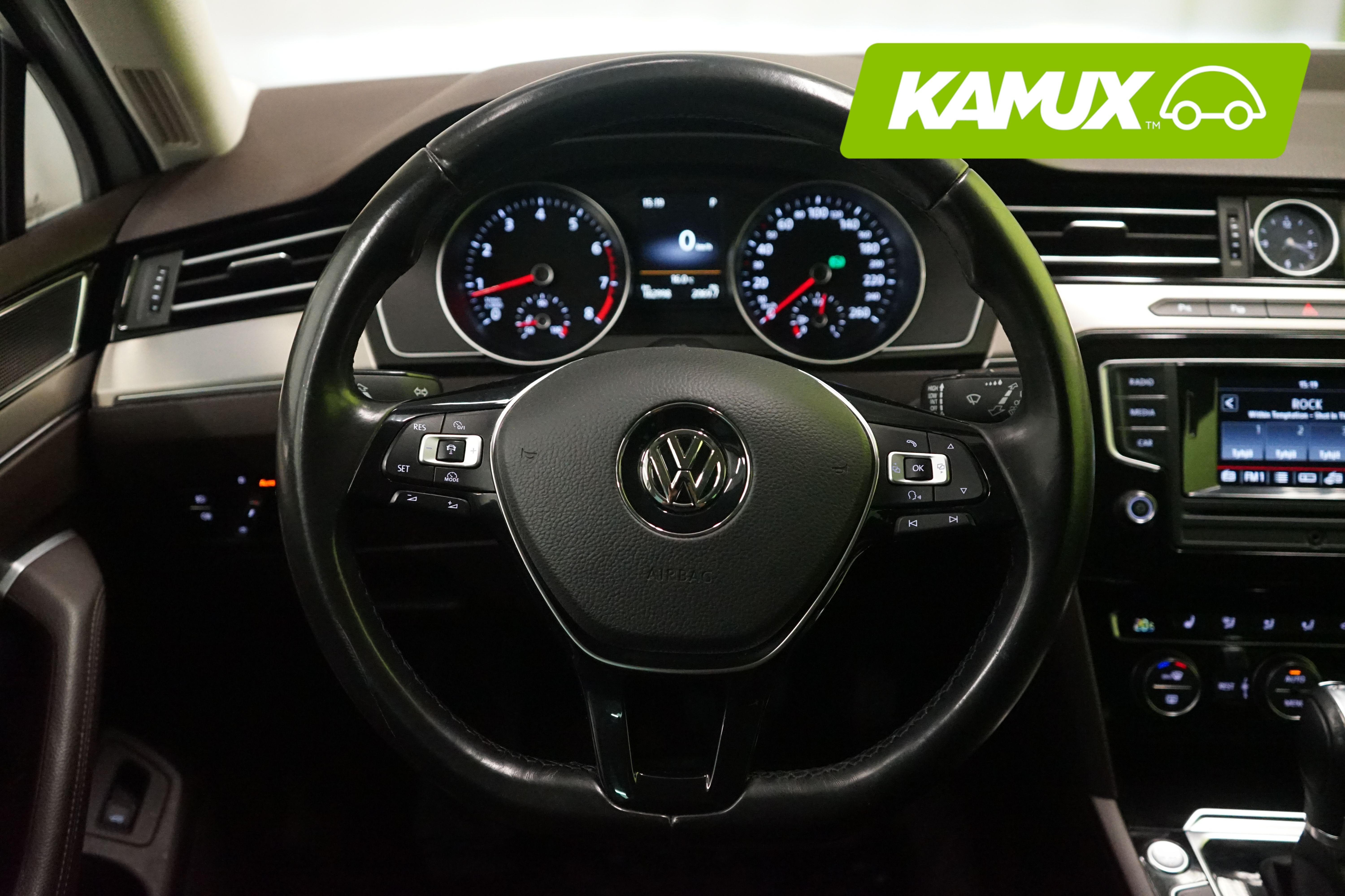Volkswagen Passat 2016, kuva 7/22