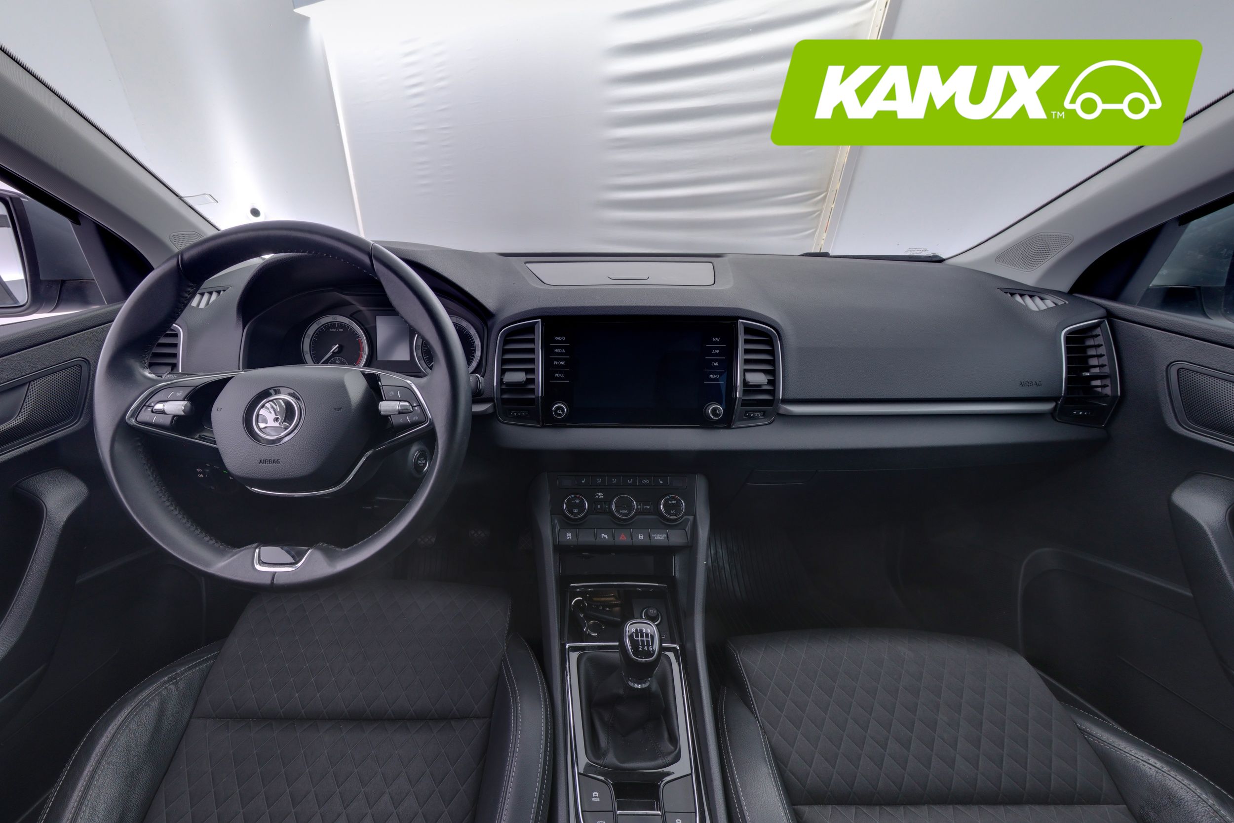 Skoda Karoq 2021, kuva 7/25