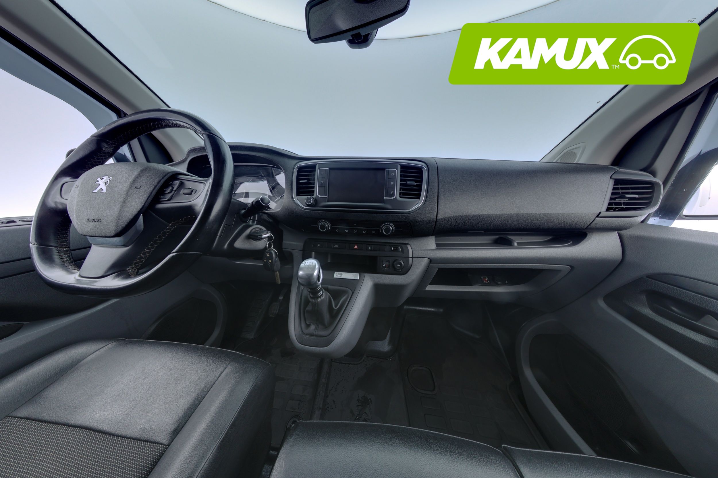 Peugeot Expert BlueHDi 120 XL 4x4 2019, photo 7/29