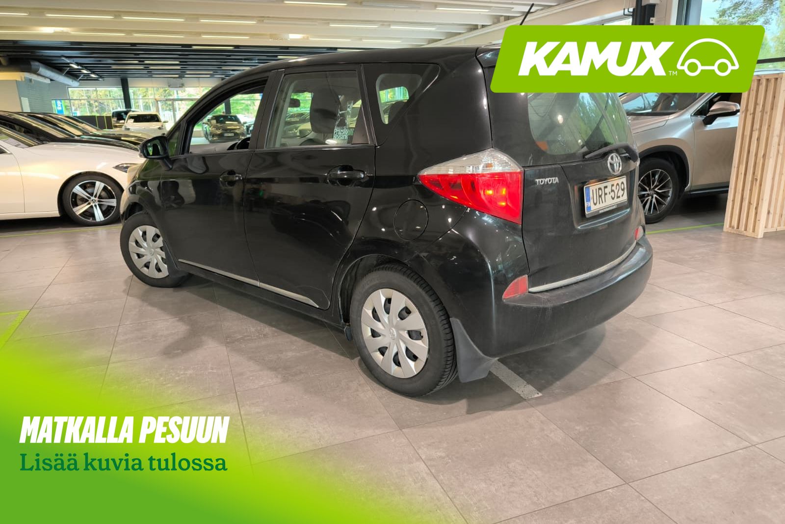 Toyota Verso-S 2012, kuva 2/6