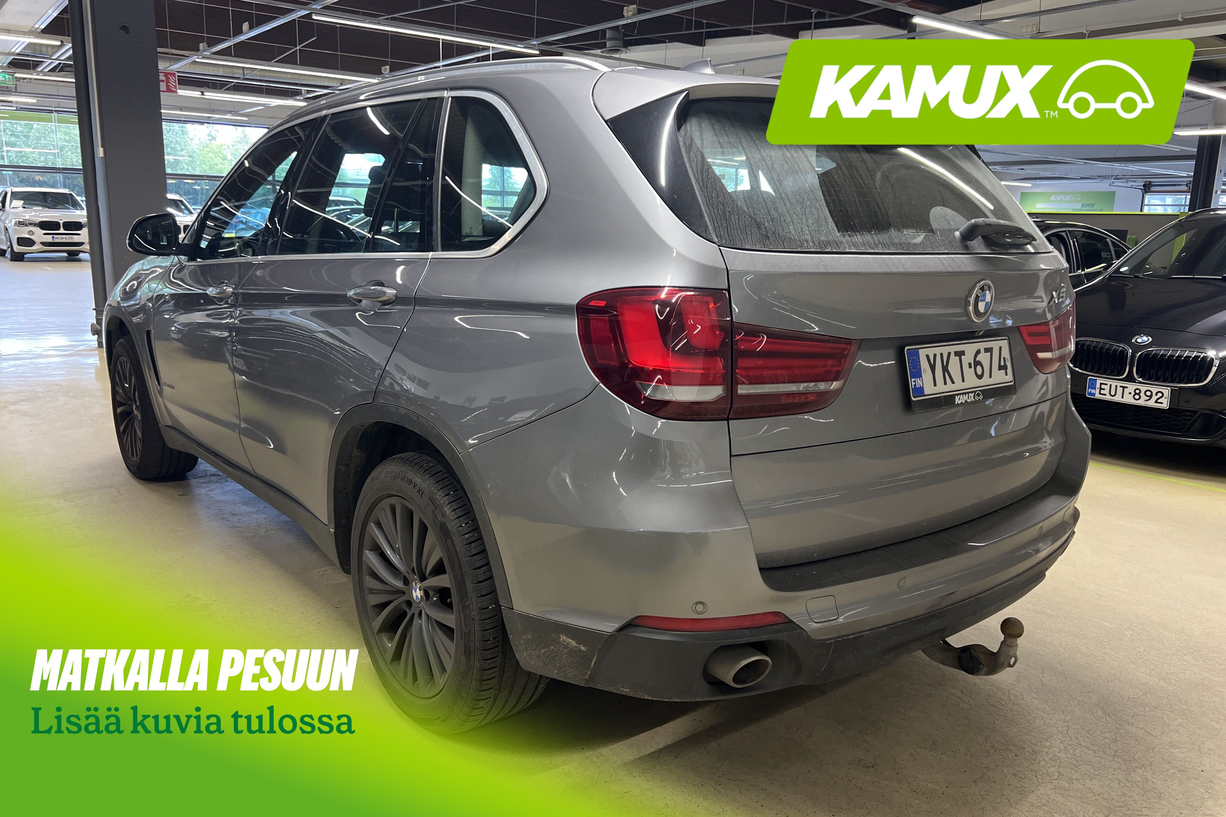 BMW X5 xDrive30d A F15 SAV 2014, kuva 2/4