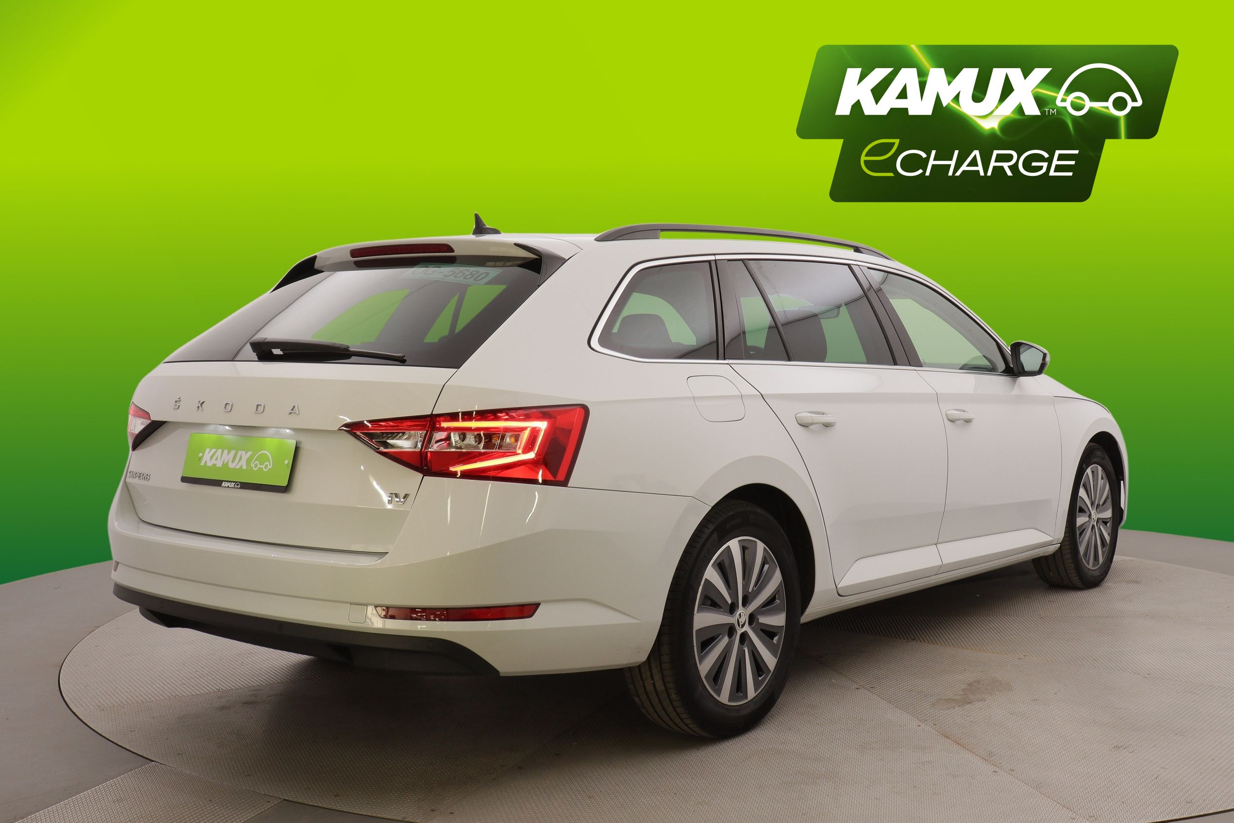 Skoda Superb 2023, kuva 3/29