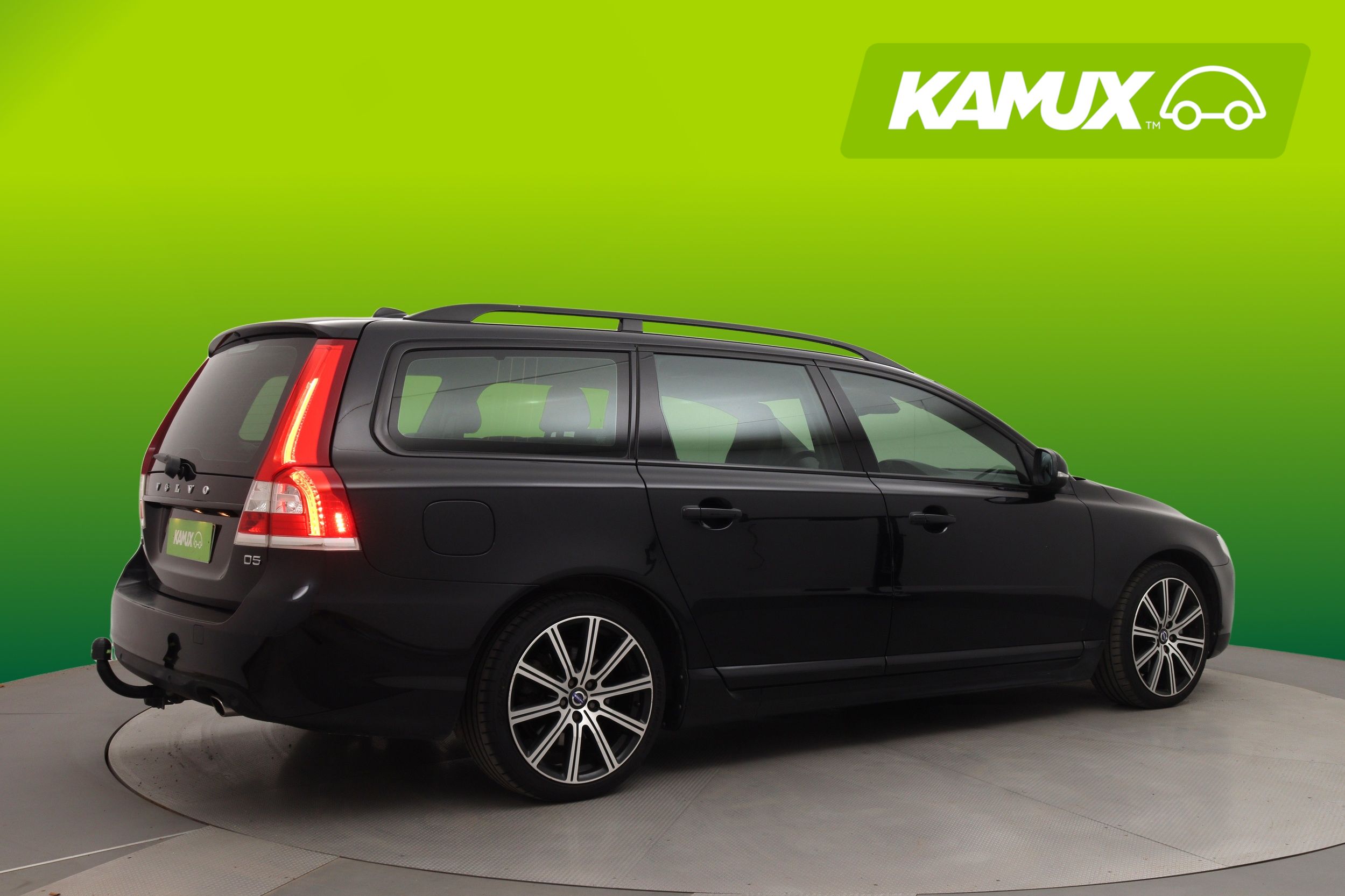 Volvo V70 D5 Kinetic aut 2015, kuva 2/22
