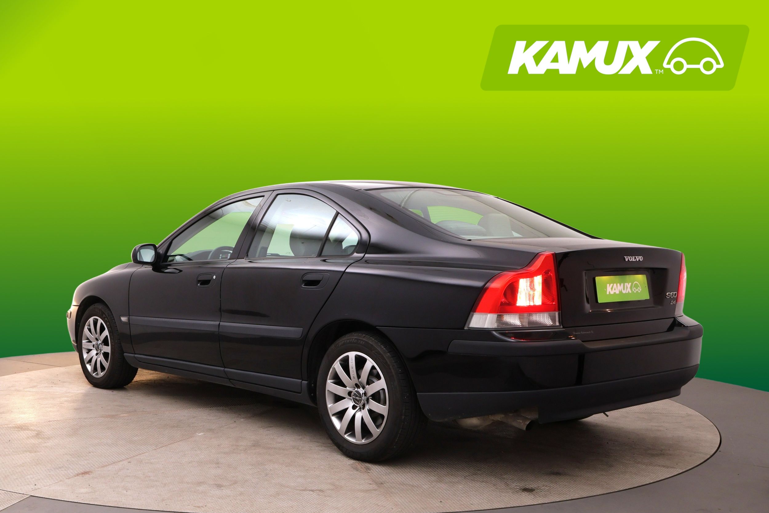 Volvo S60 2,4 140hv A 2001, kuva 4/14