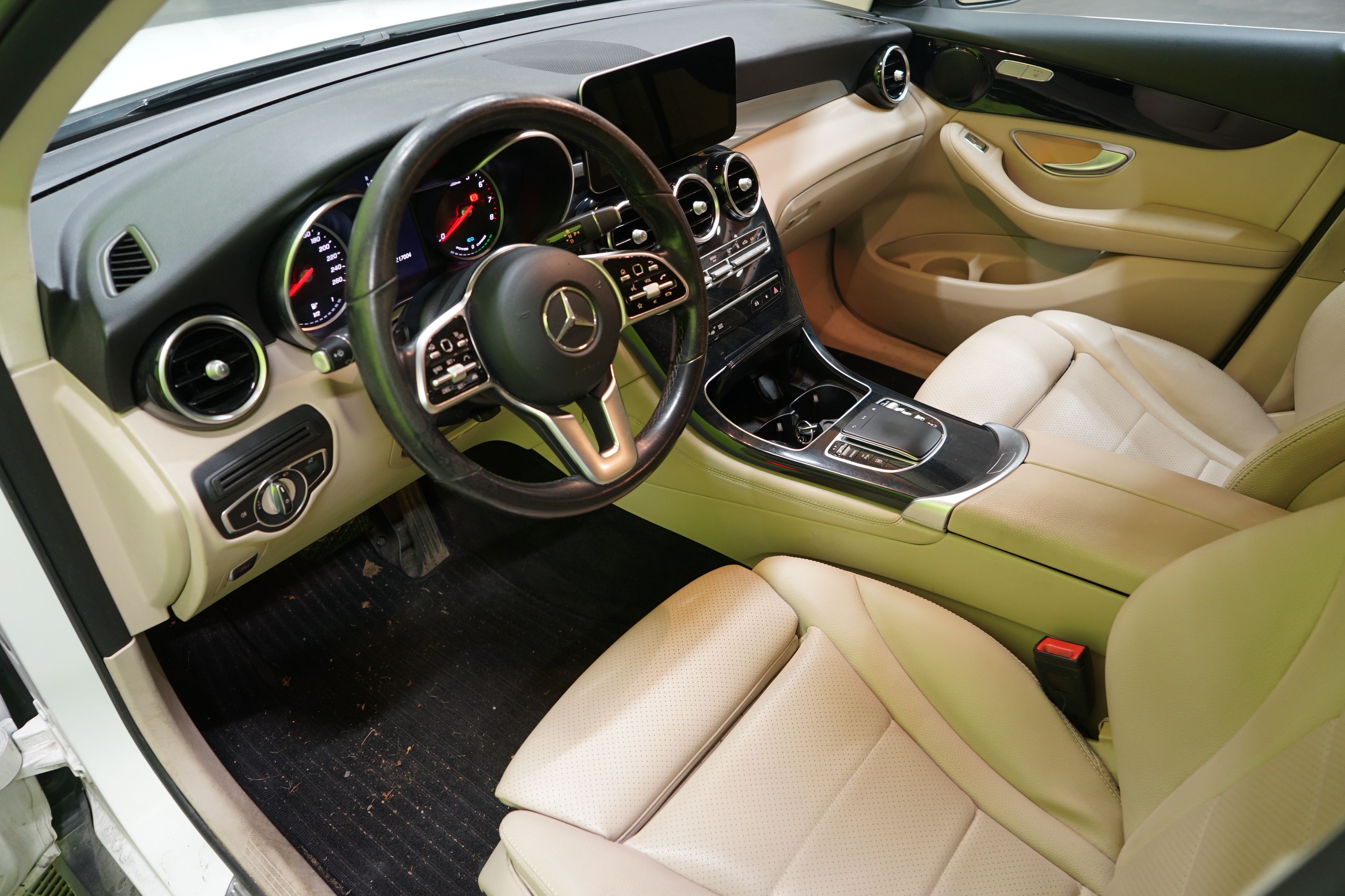 Mercedes-Benz GLC 2020, kuva 4/9