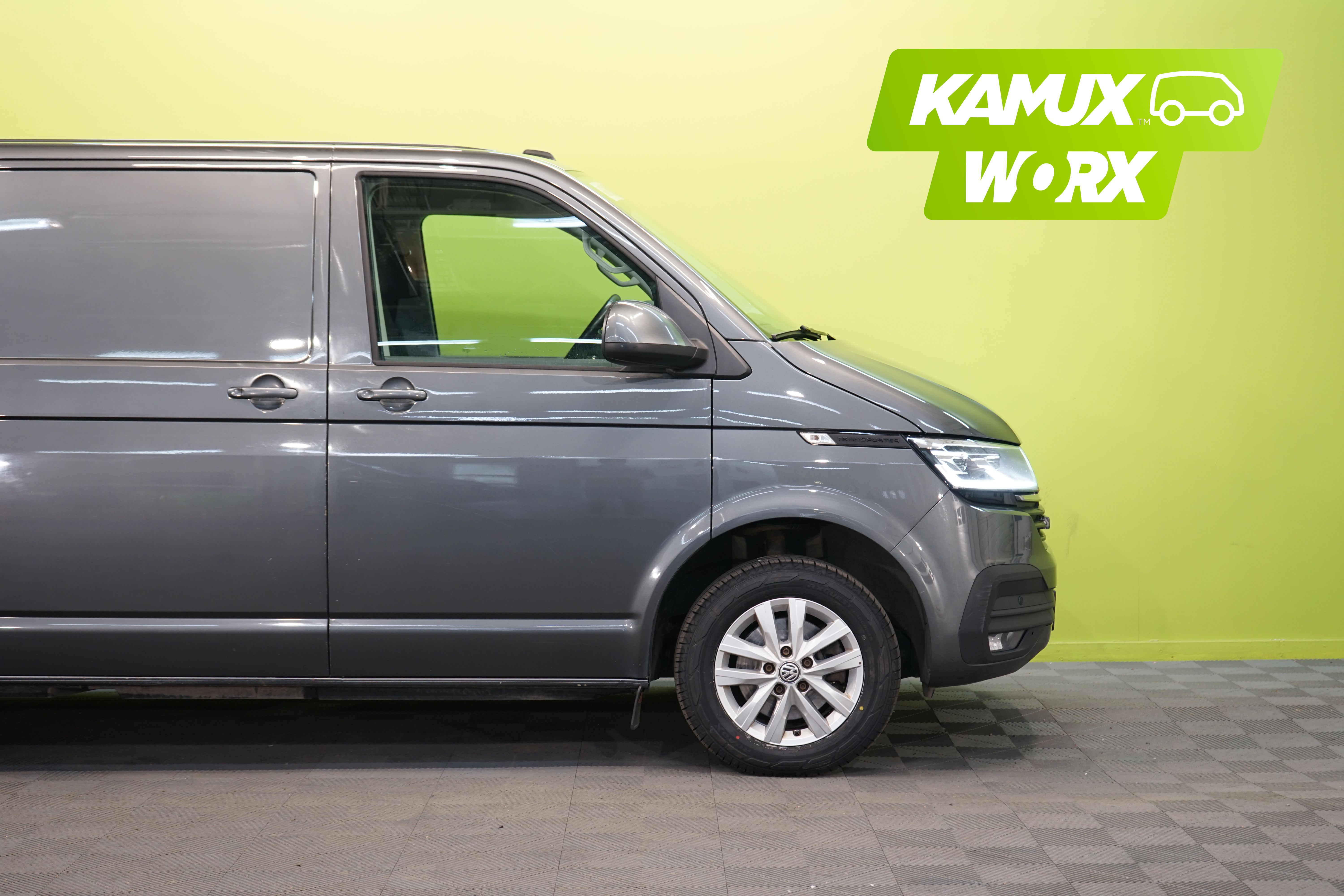 Volkswagen Transporter 2021, photo 4/21