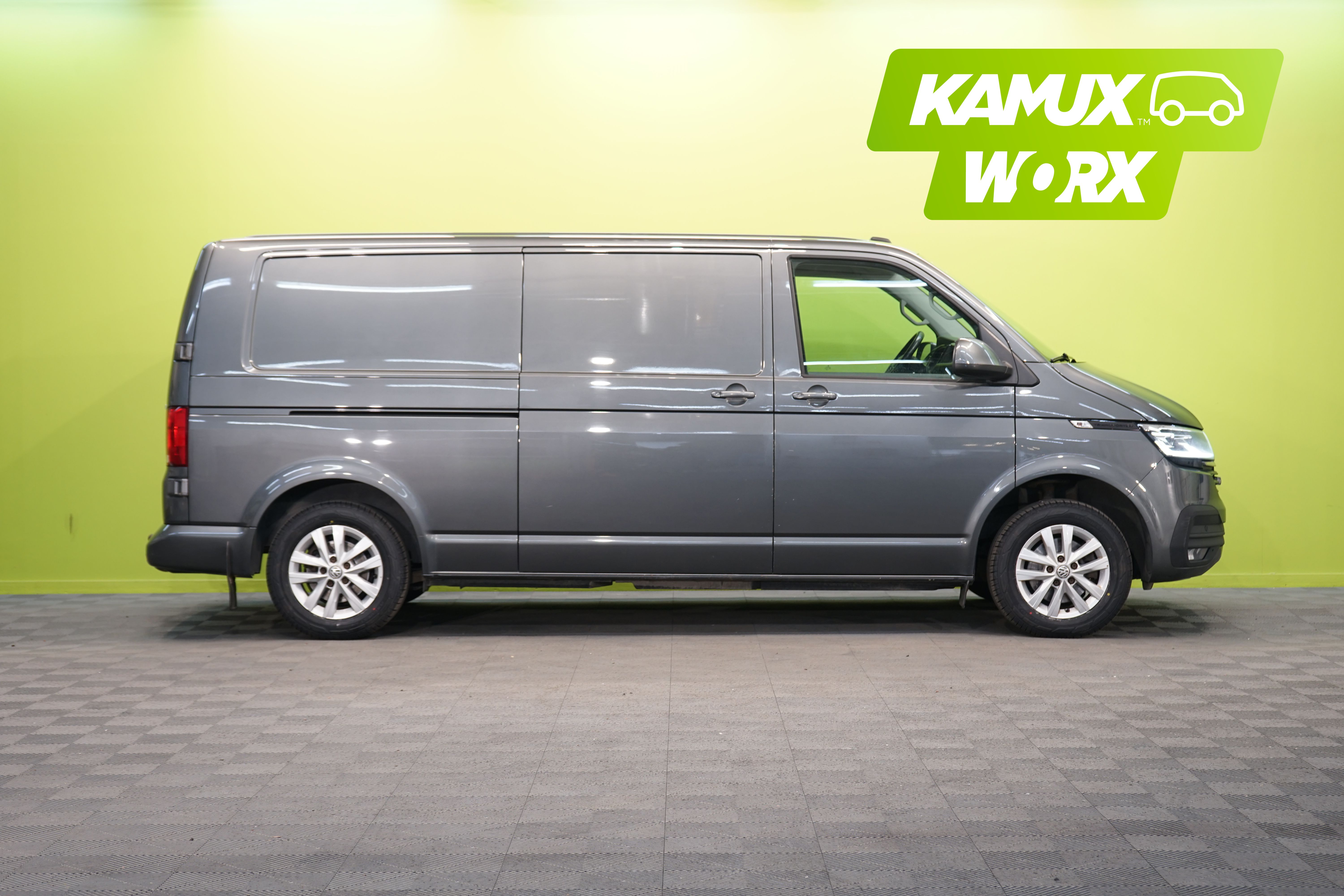 Volkswagen Transporter 2021, photo 2/21