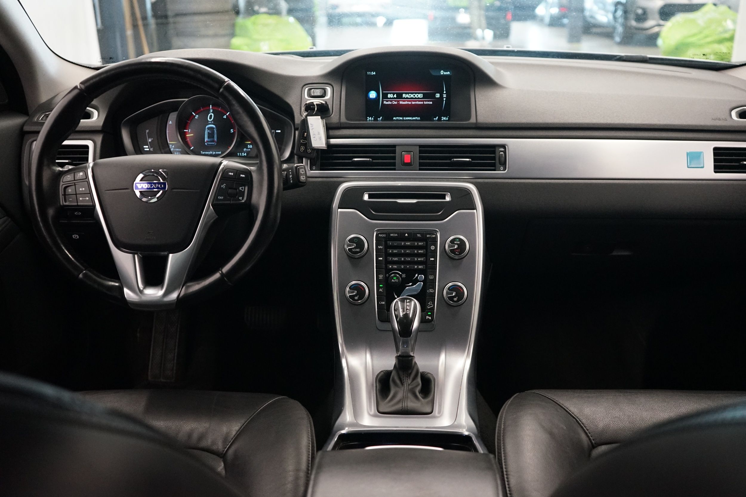 Volvo XC70 Farmari (AC) 4ov 2400cm3 A 2015, kuva 5/22