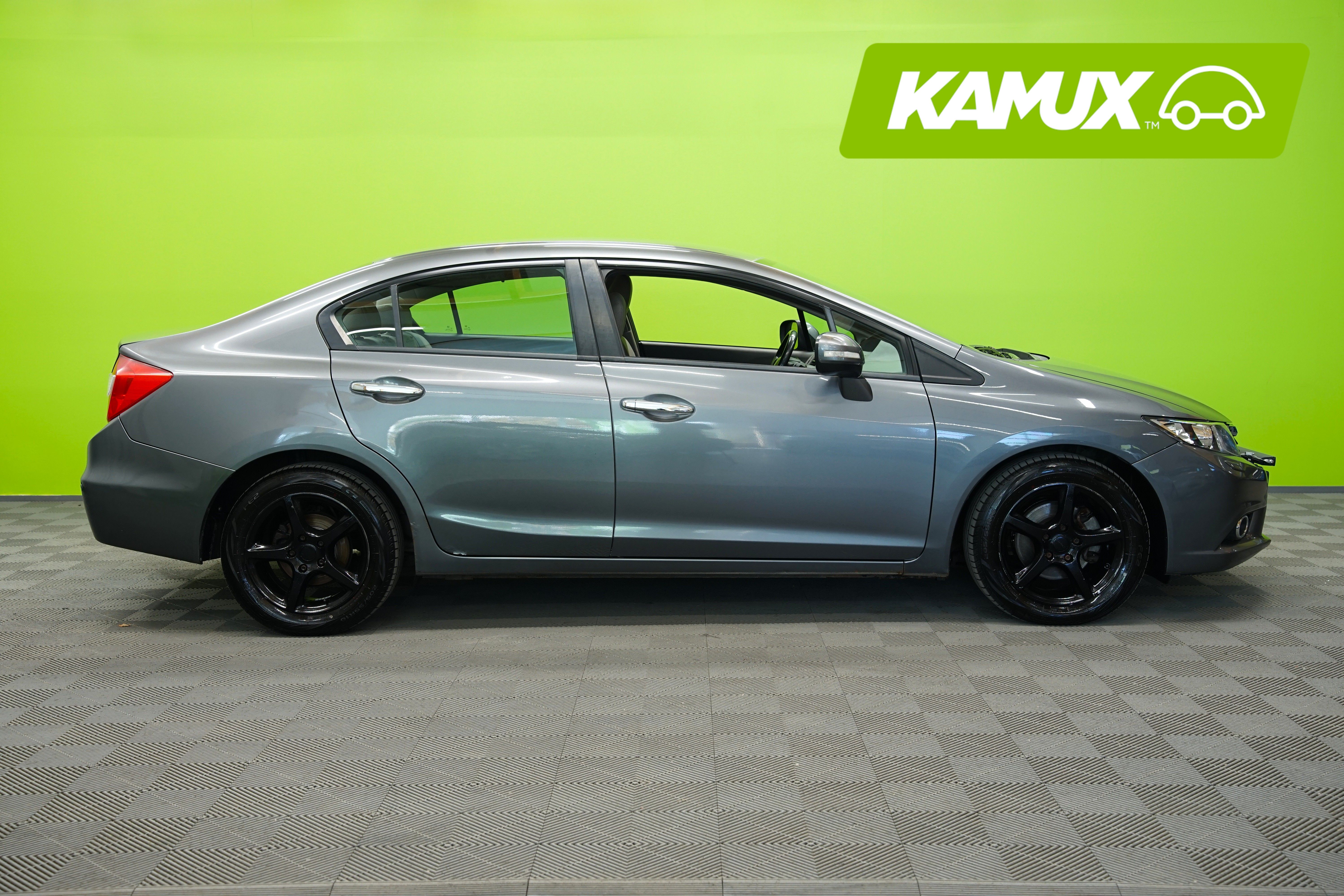 Honda Civic 4D 1,8i Executive AT 2012, kuva 2/18