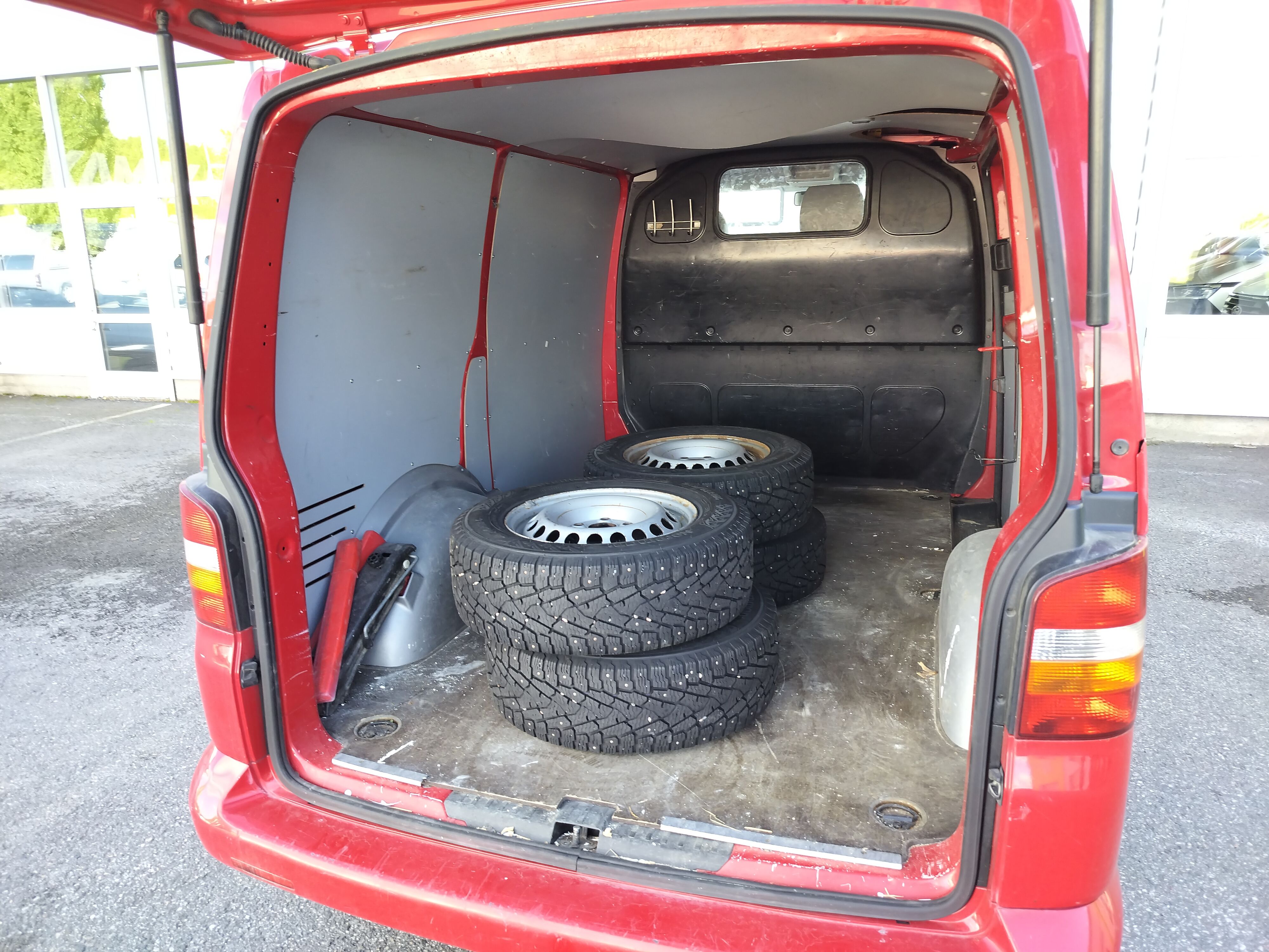 Volkswagen Transporter 2006, kuva 5/7