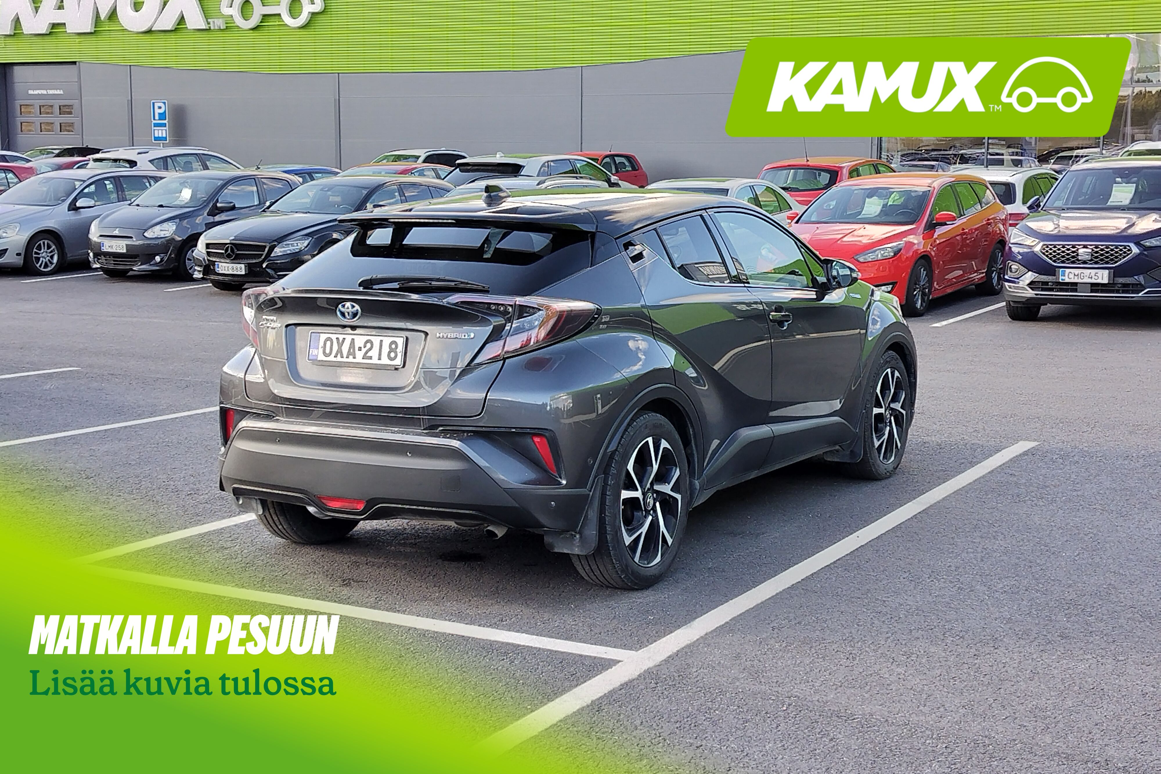 Toyota C-HR 1,8 Hybrid Style 2017, photo 4/7
