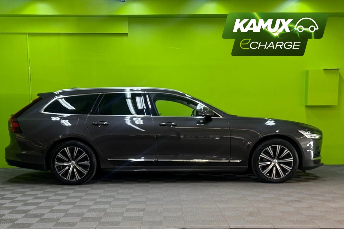 Volvo V90 2022, kuva 2/21