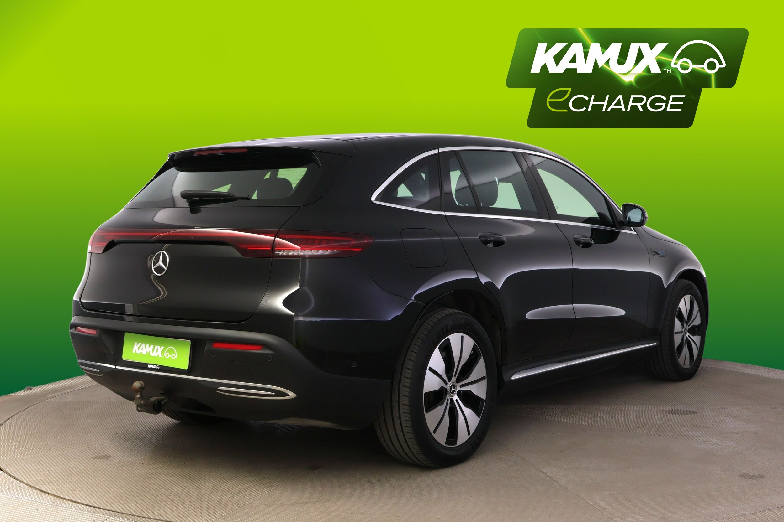 Mercedes-Benz EQC 2020, photo 3/35