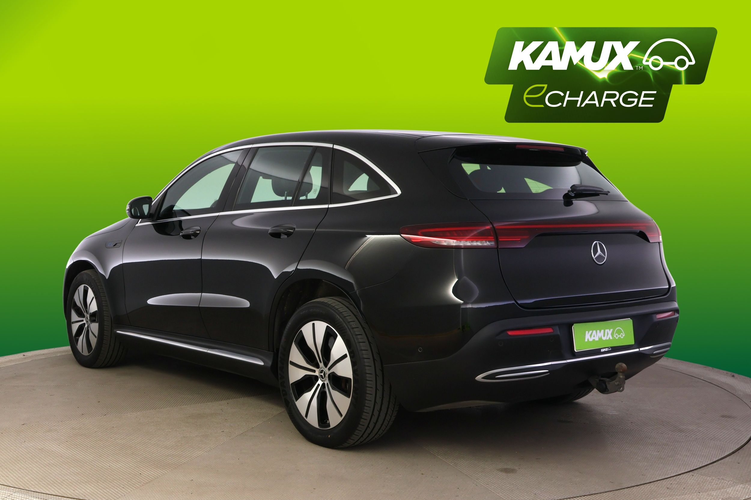 Mercedes-Benz EQC 2020, photo 4/35