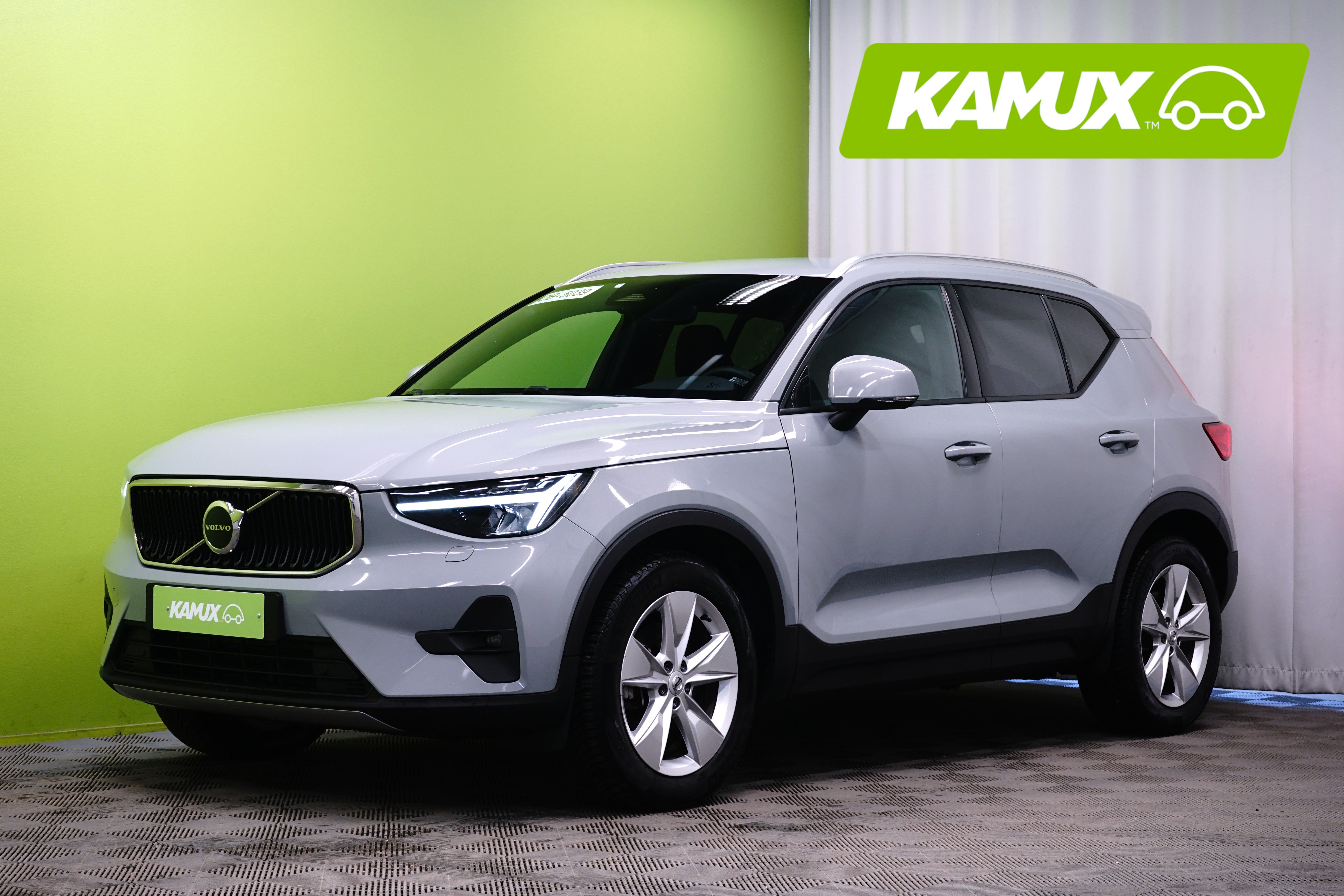 Volvo XC40 B3 MHEV Core 2024, photo 5/20