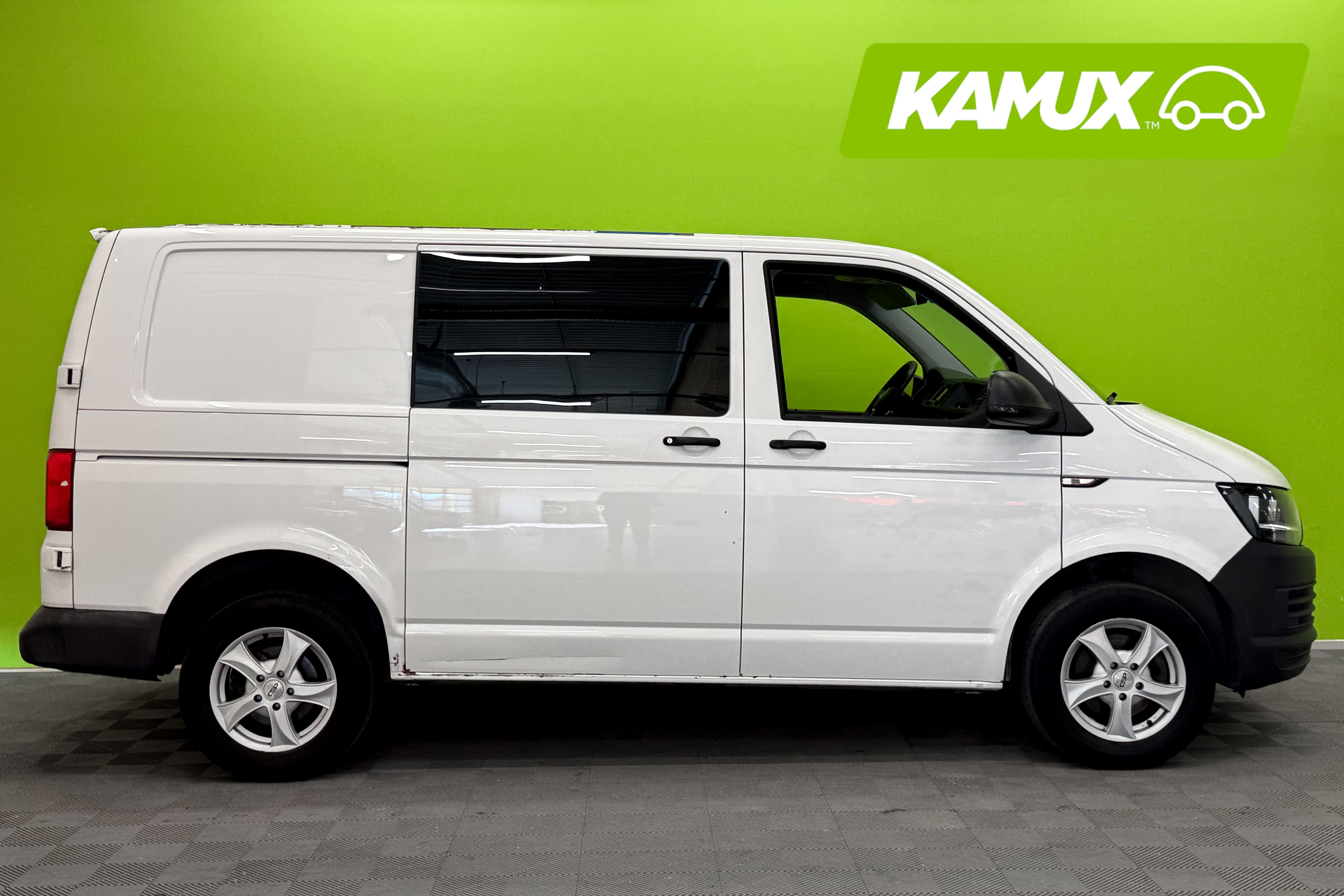 Volkswagen Transporter 2016, kuva 2/25