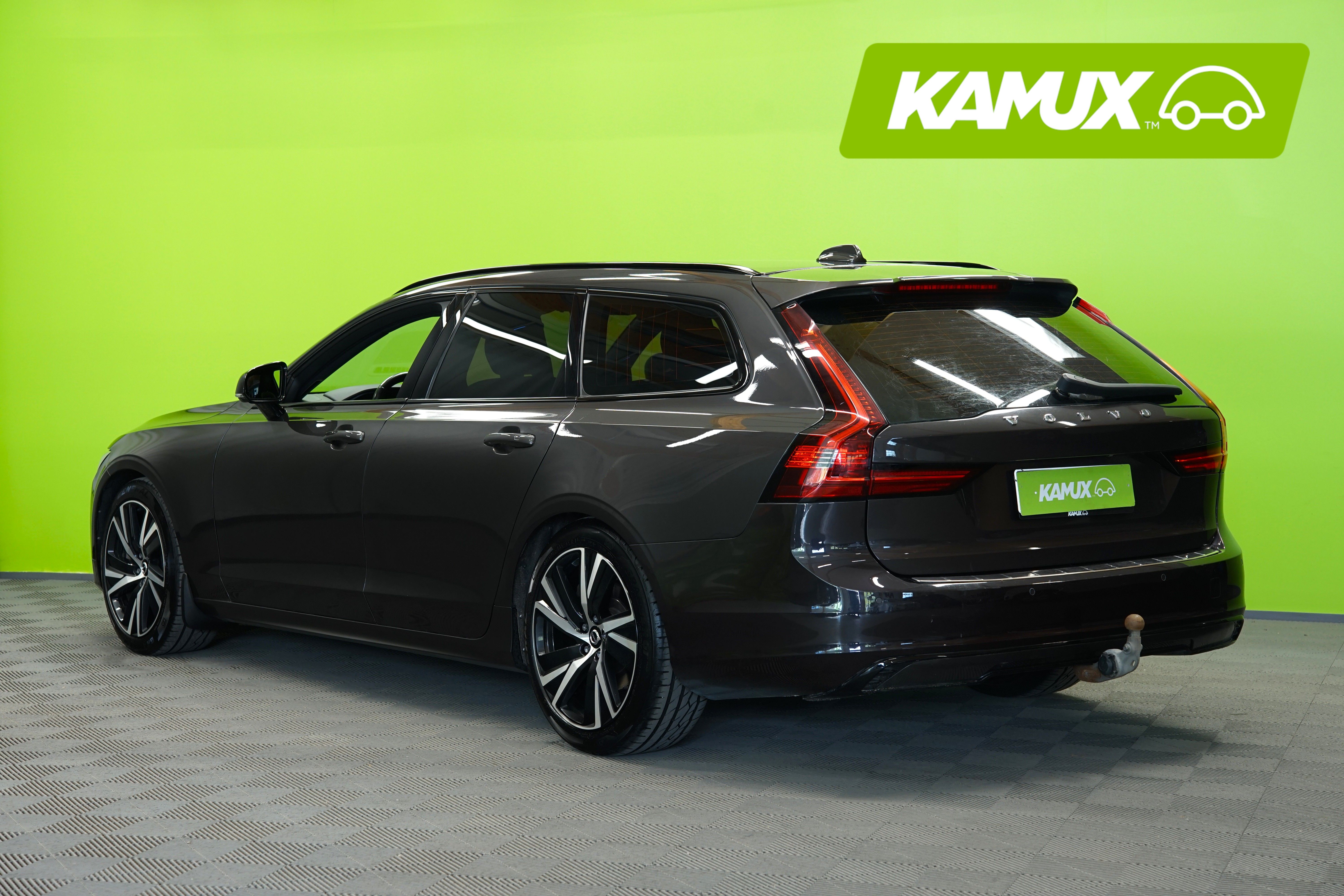 Volvo V90 2021, kuva 4/24