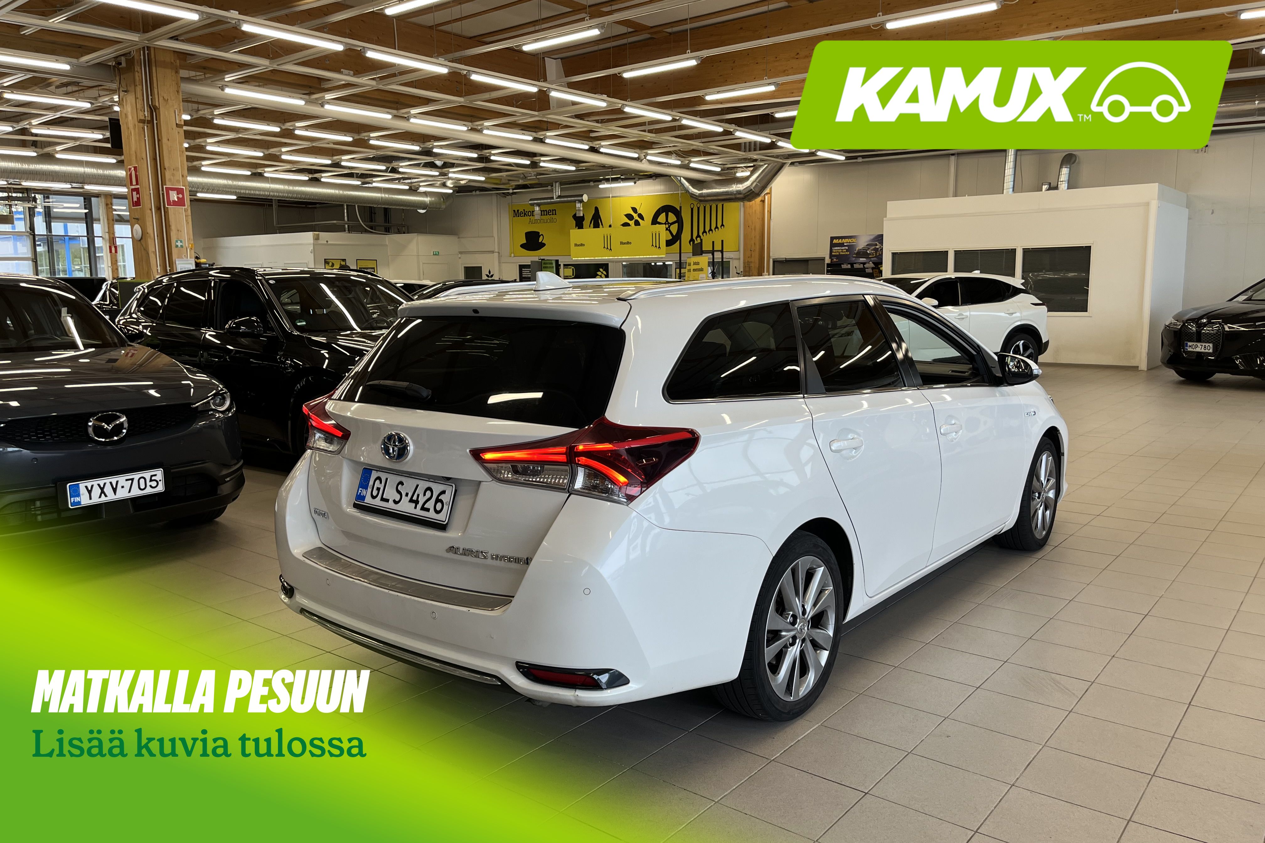 Toyota Auris 2016, photo 3/11