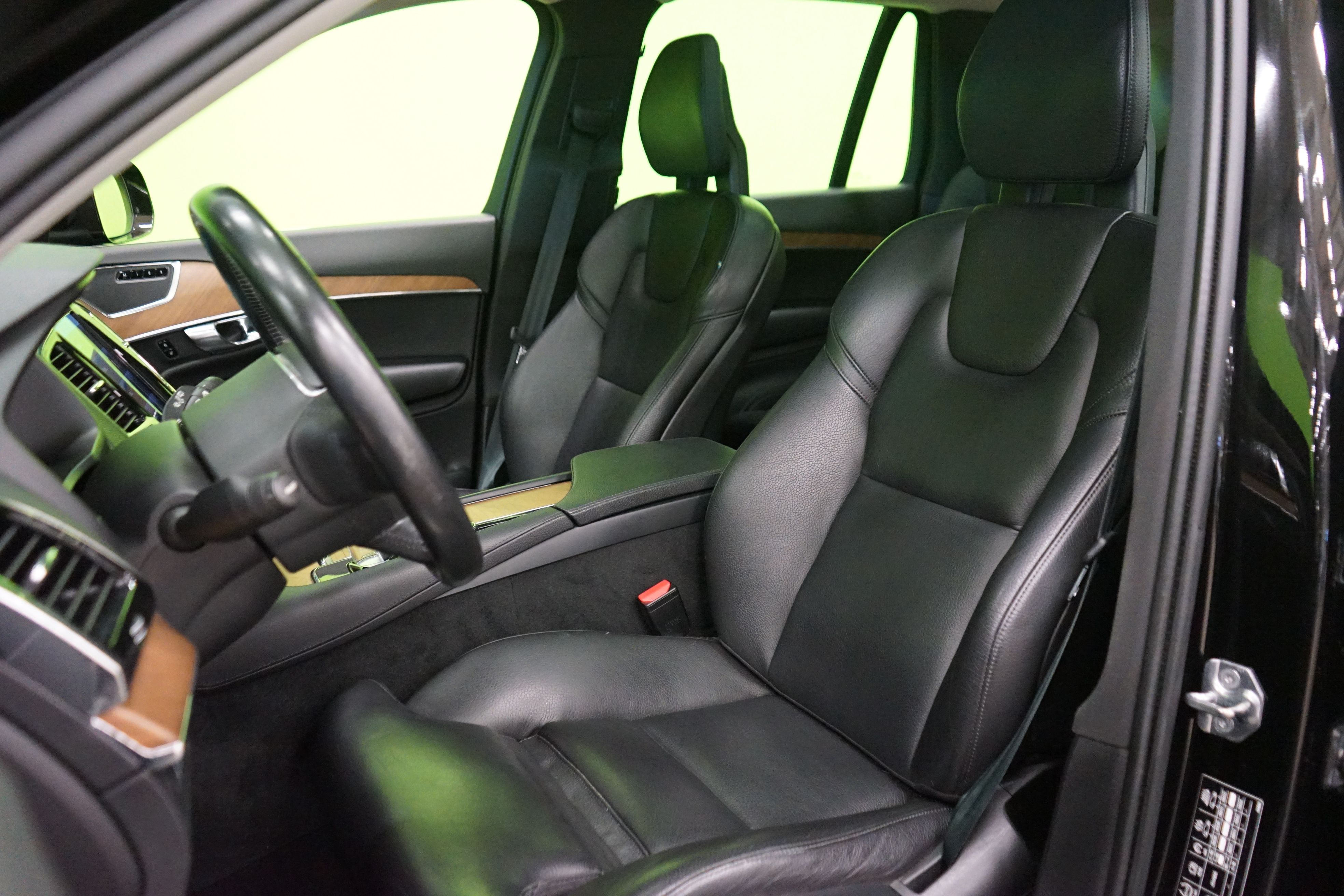 Volvo XC90 2018, photo 7/31