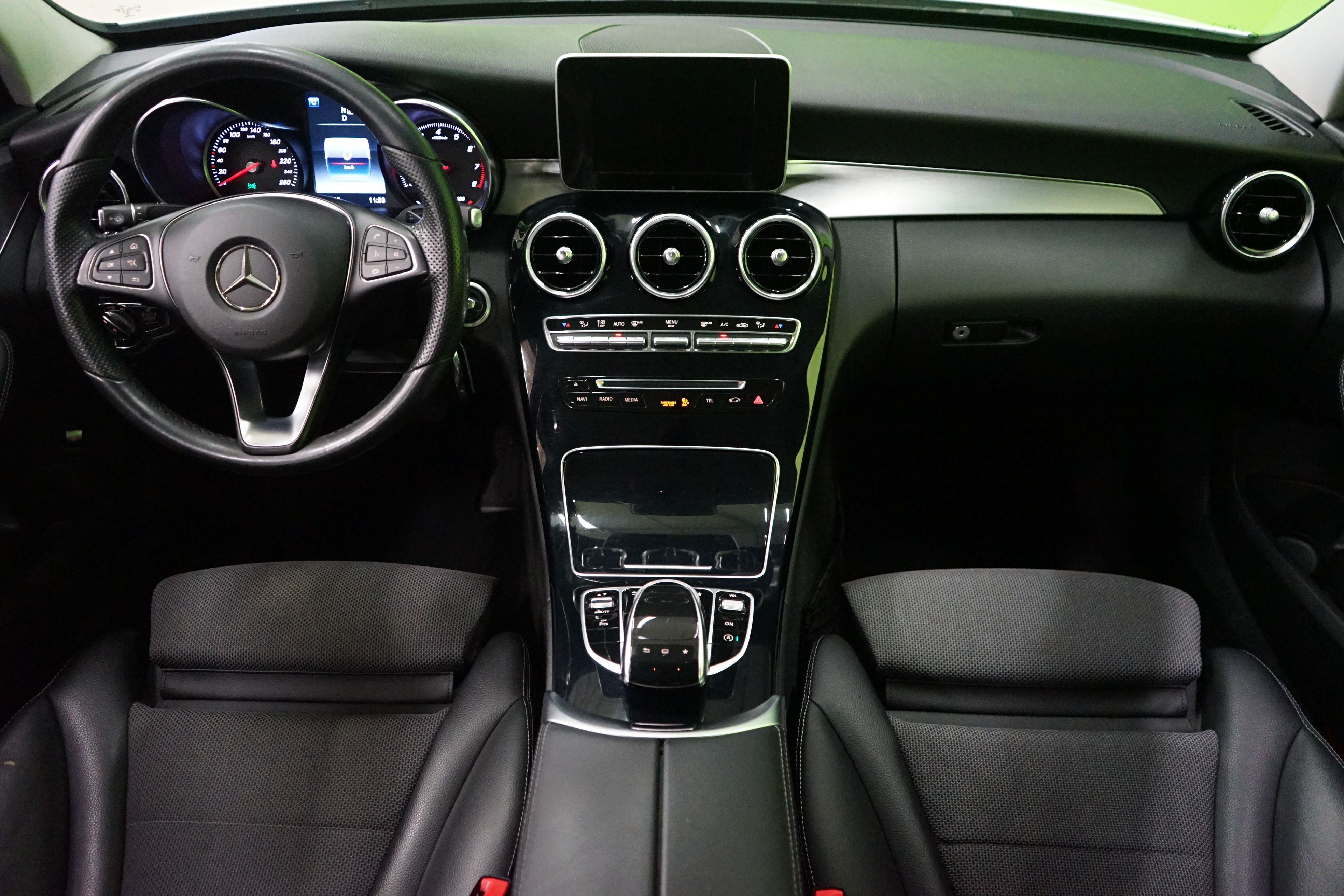 Mercedes-Benz C 180 A Premium Business 2015, kuva 6/25