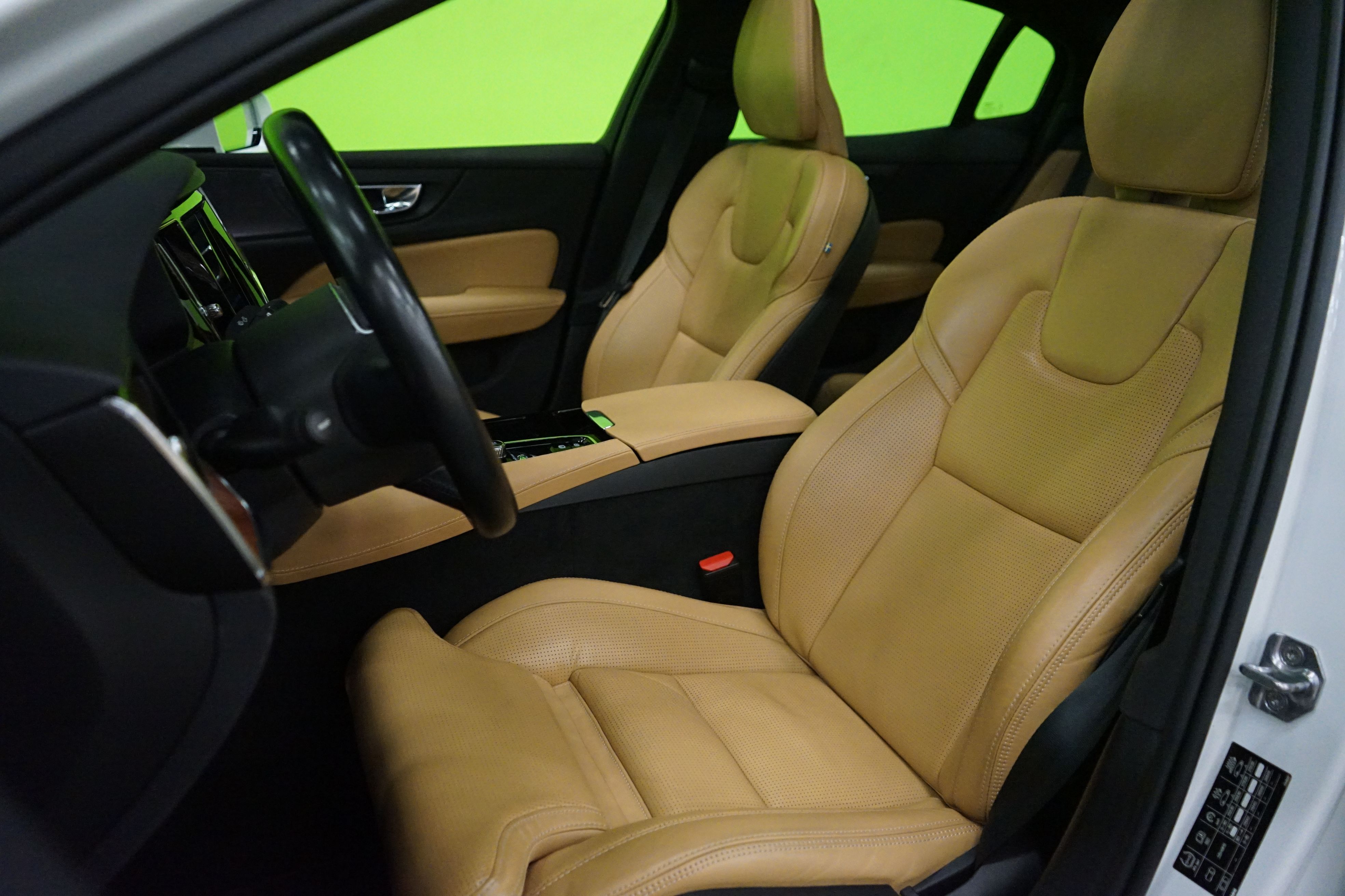 Volvo S60 2021, kuva 7/24