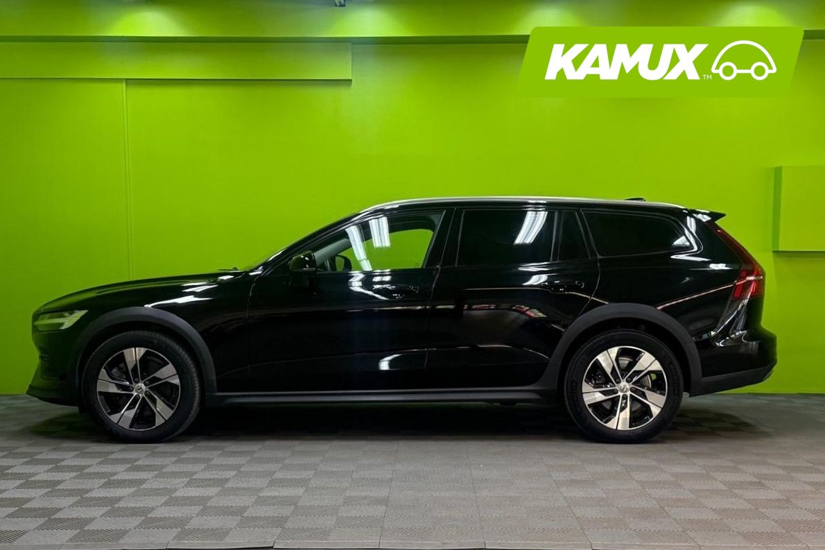 Volvo V60 Cross Country 2023, kuva 5/20