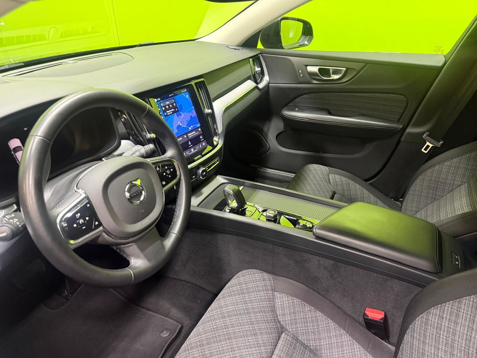 Volvo V60 Cross Country 2023, kuva 7/20