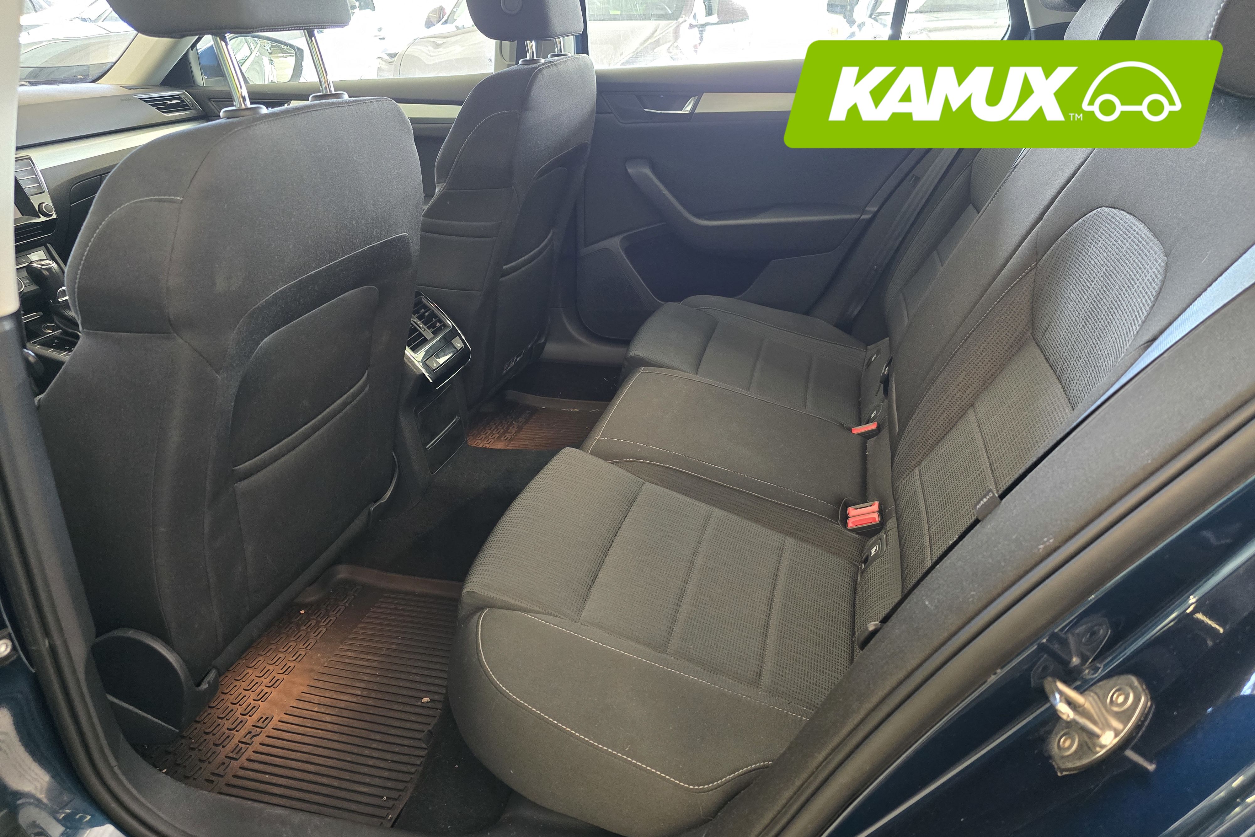 Skoda Superb 2016, kuva 6/13