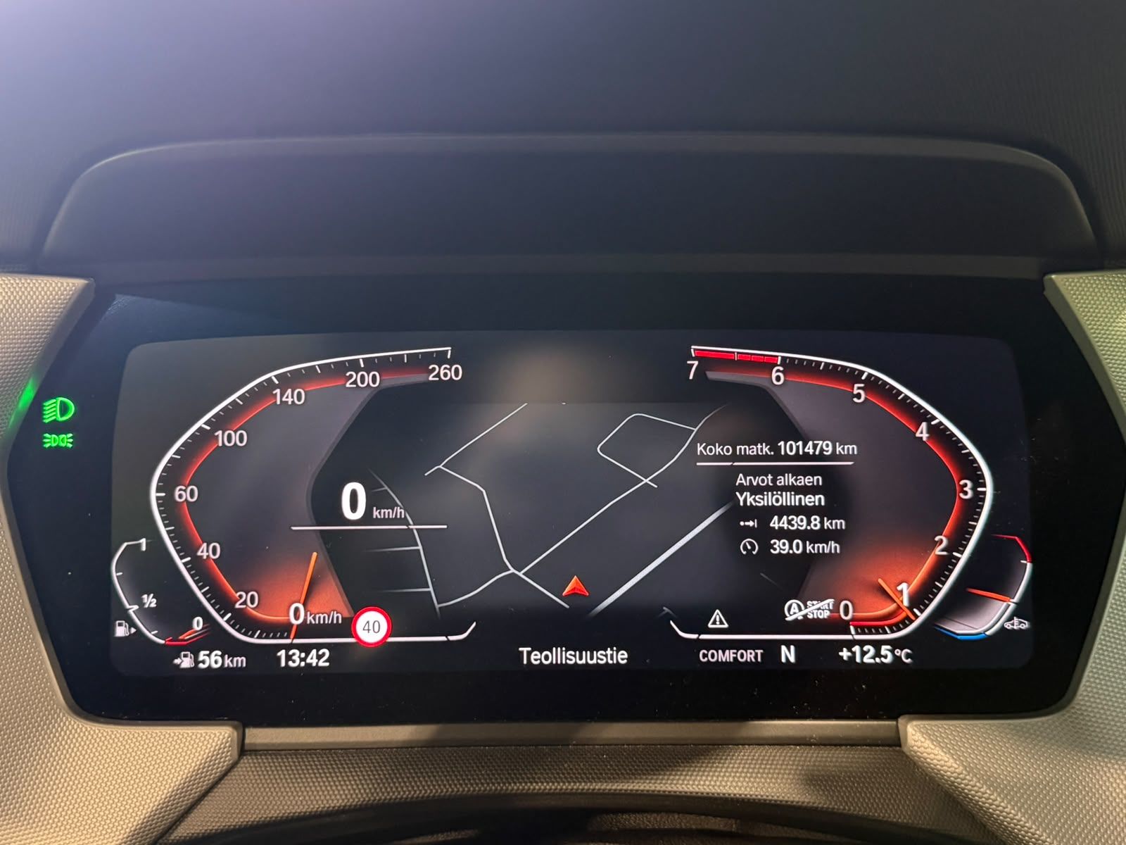 BMW 118 F40 Hatchback 118i Business 2021, kuva 4/6