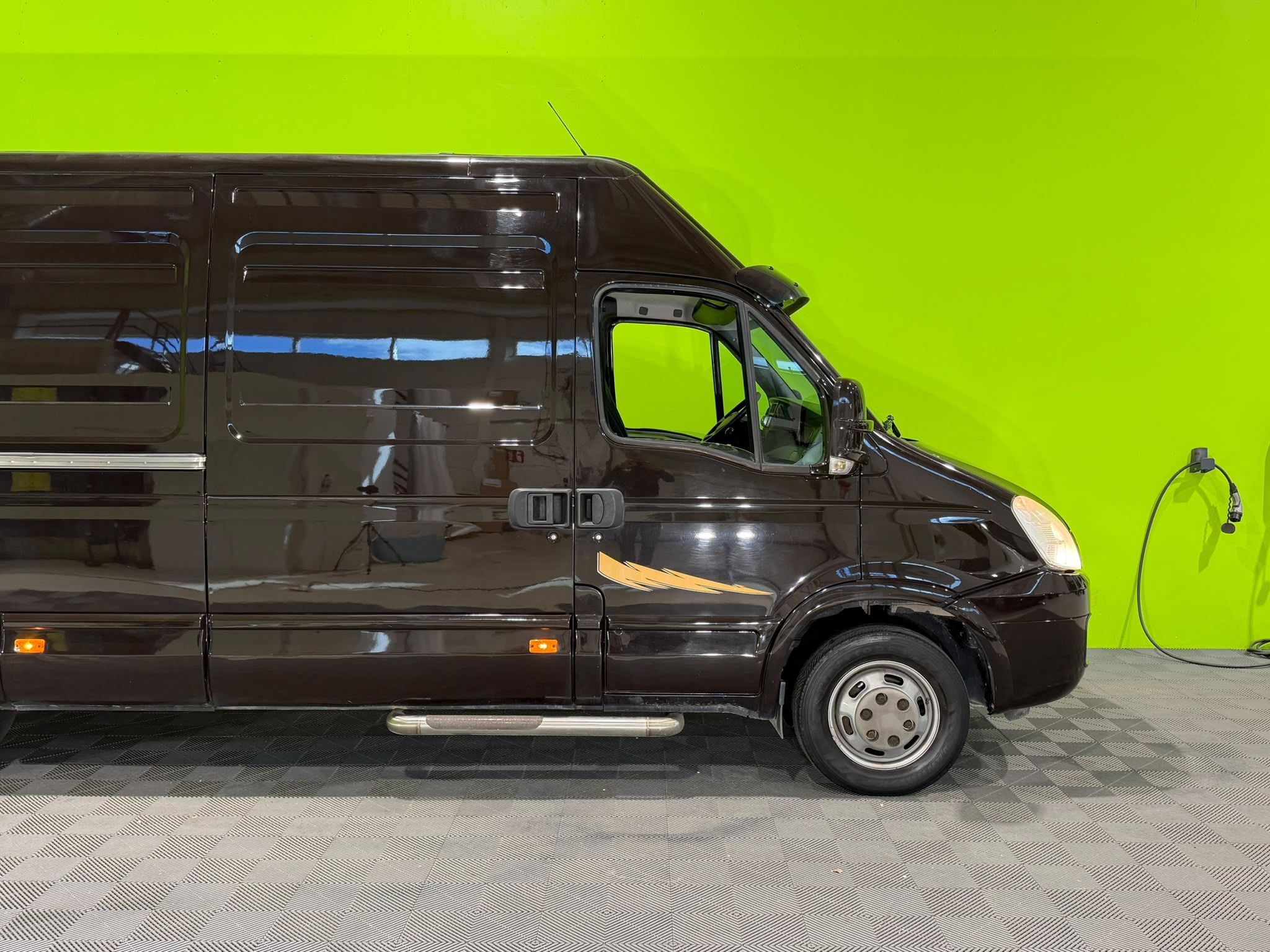 Iveco Daily 3.0 L4H2, Extrapitkä 2011, kuva 2/17