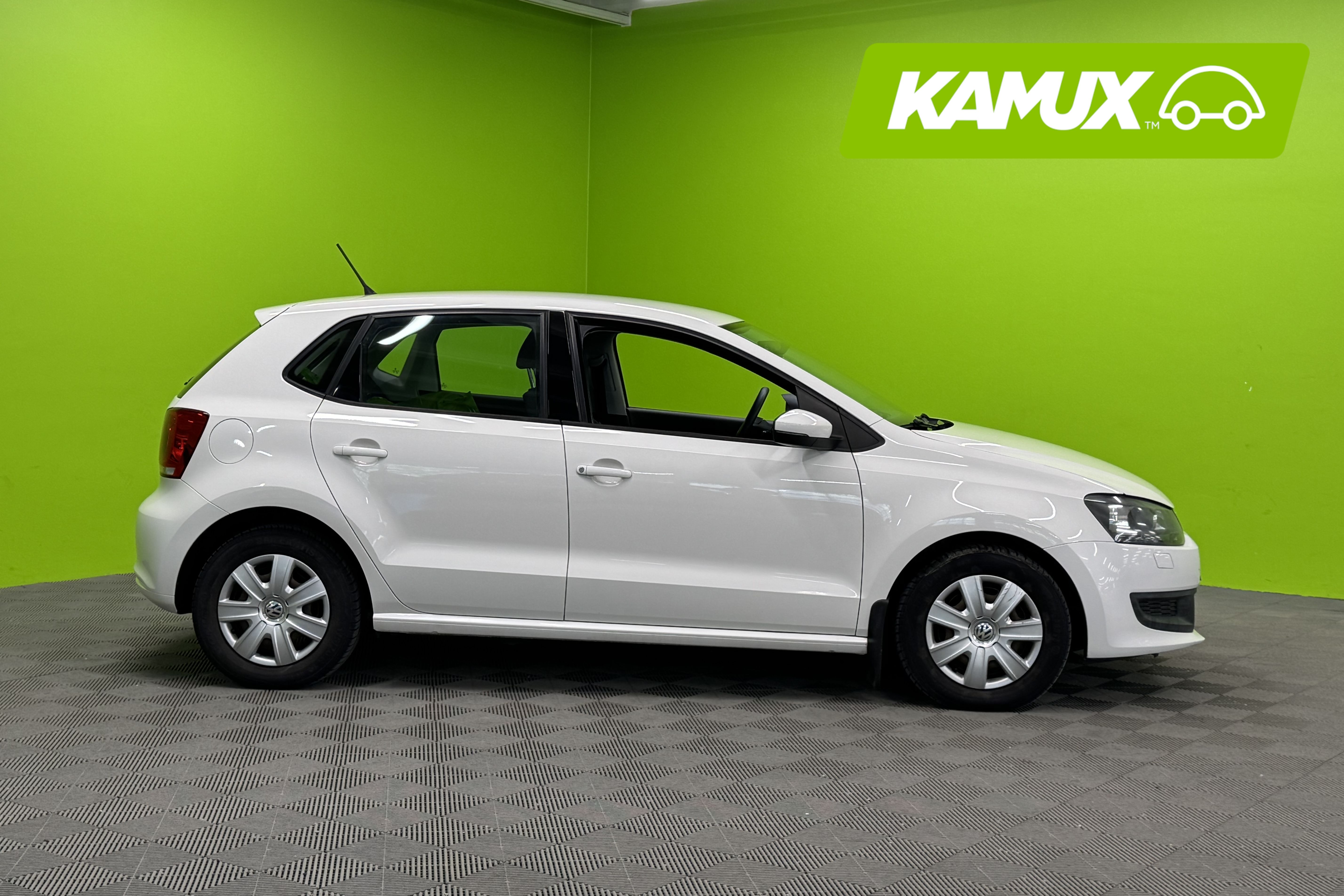 Volkswagen Polo 2010, kuva 2/16
