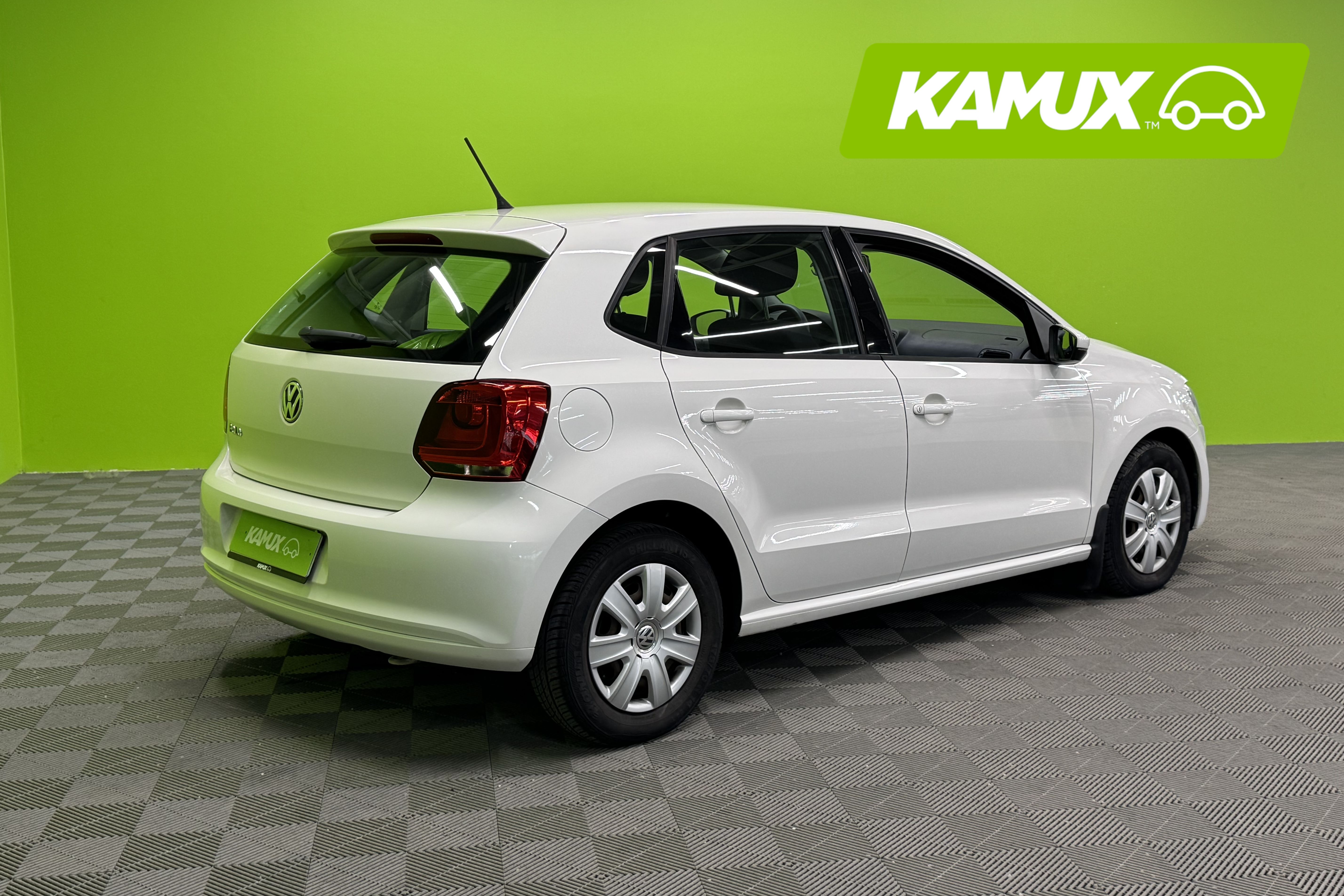 Volkswagen Polo 2010, kuva 3/16