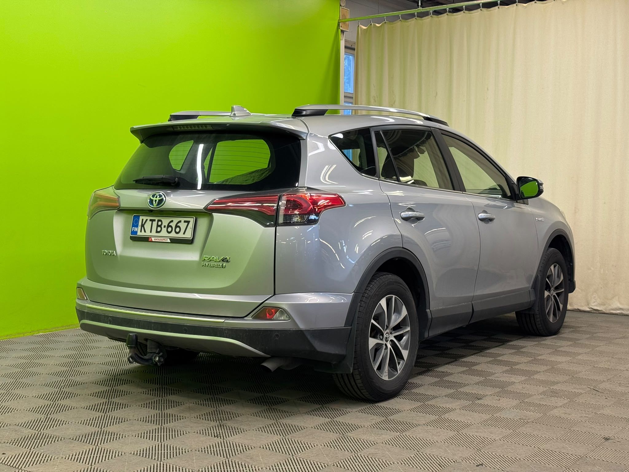 Toyota RAV4 2,5 Hybrid AWD Active 2018, kuva 3/7