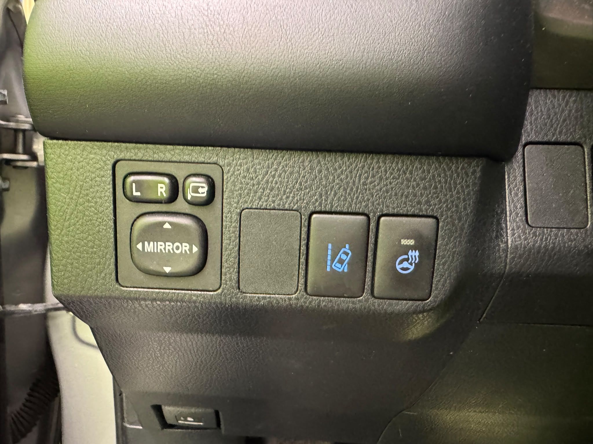 Toyota RAV4 2,5 Hybrid AWD Active 2018, kuva 6/7