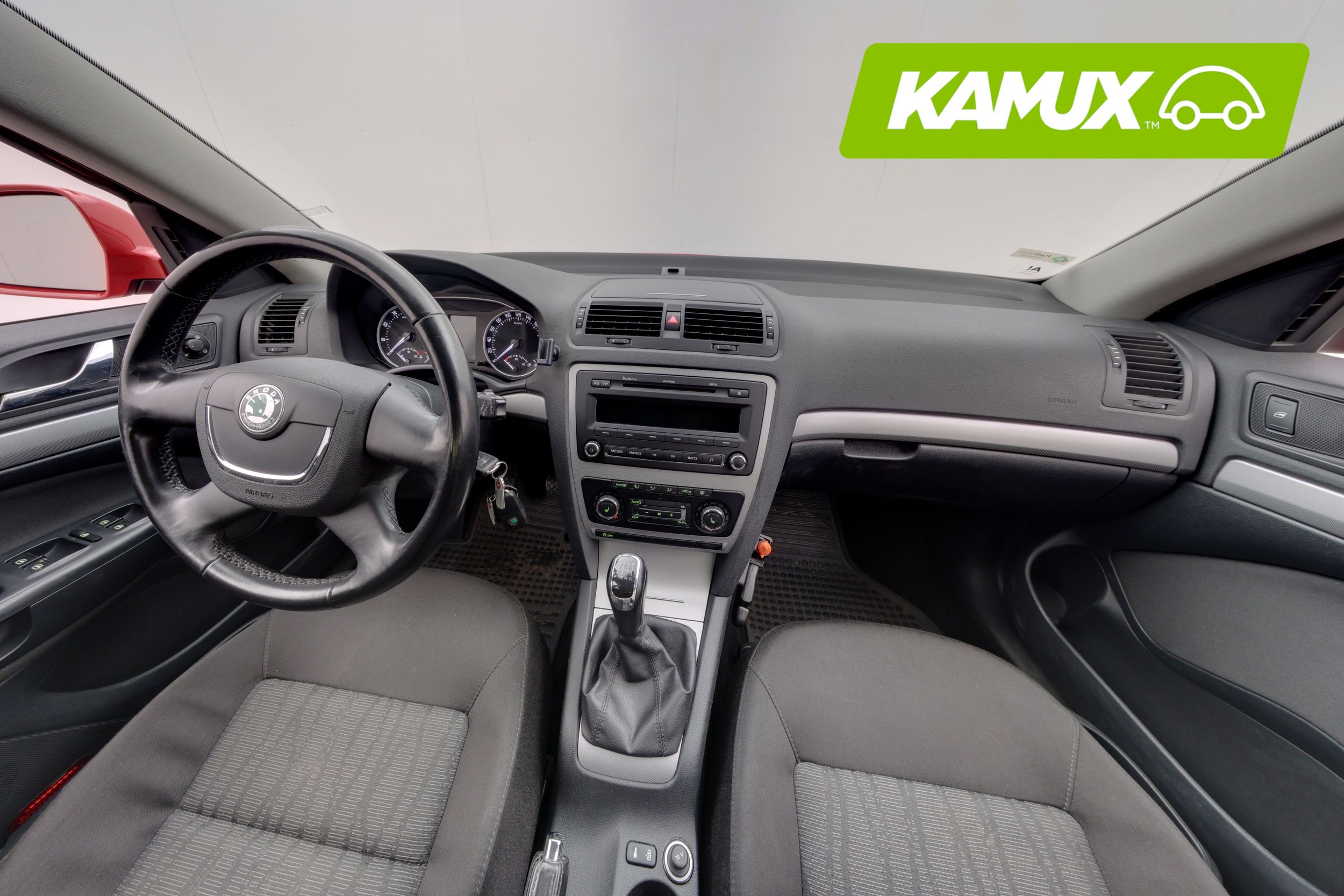 Skoda Octavia Combi 1,2 TSI Elegance 2011, photo 7/15