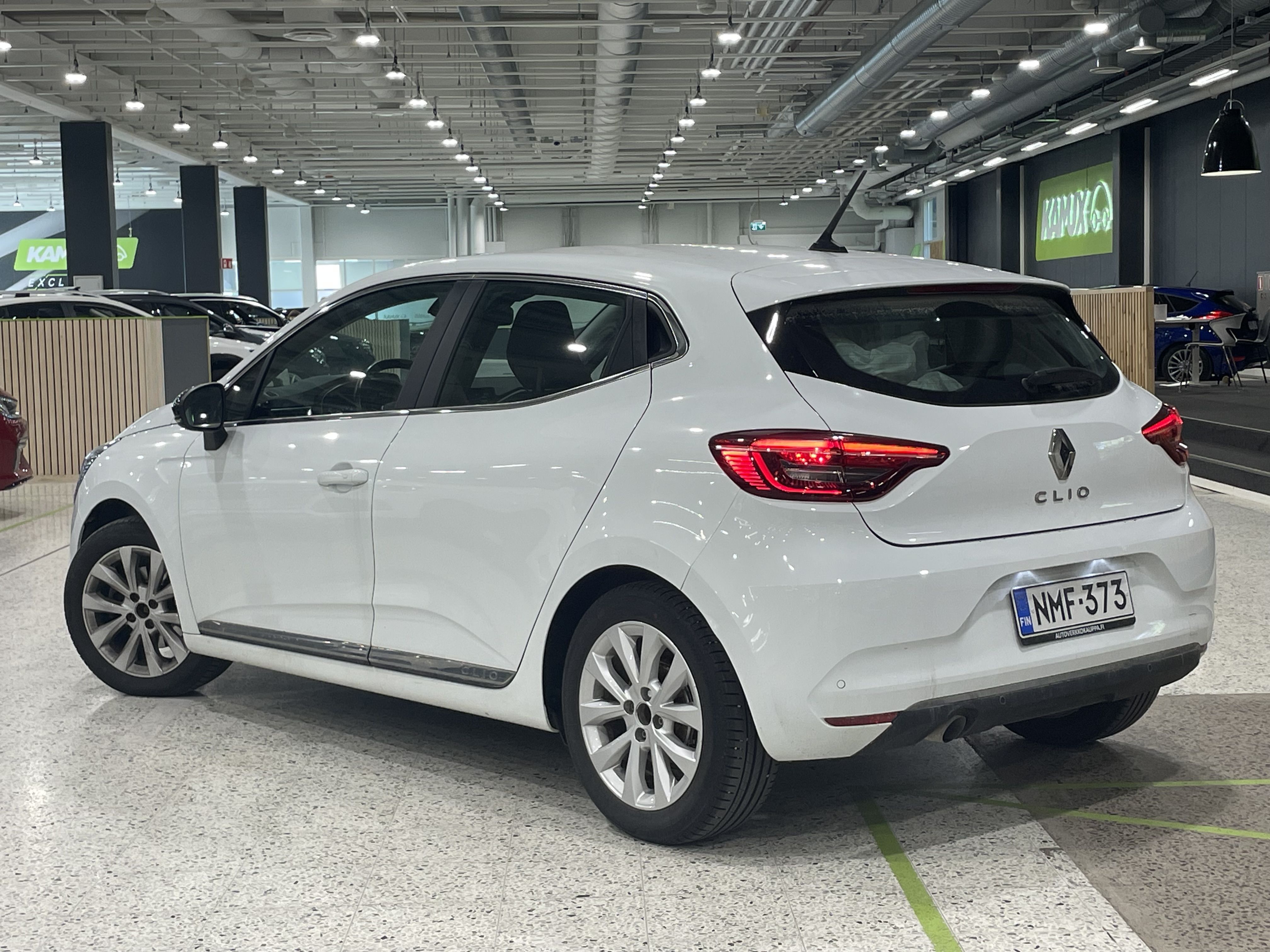 Renault Clio TCe 130 EDC7-aut Intens V 2021, photo 2/4