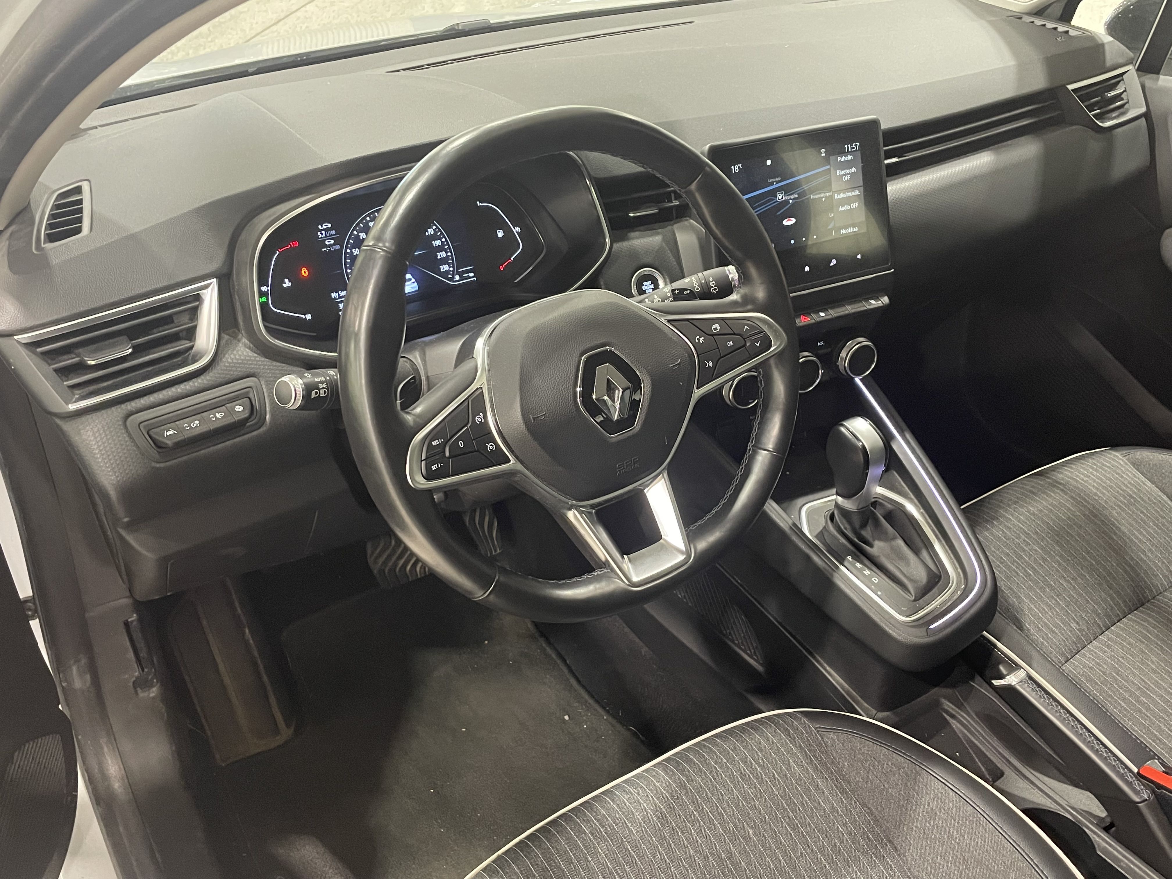Renault Clio TCe 130 EDC7-aut Intens V 2021, photo 3/4
