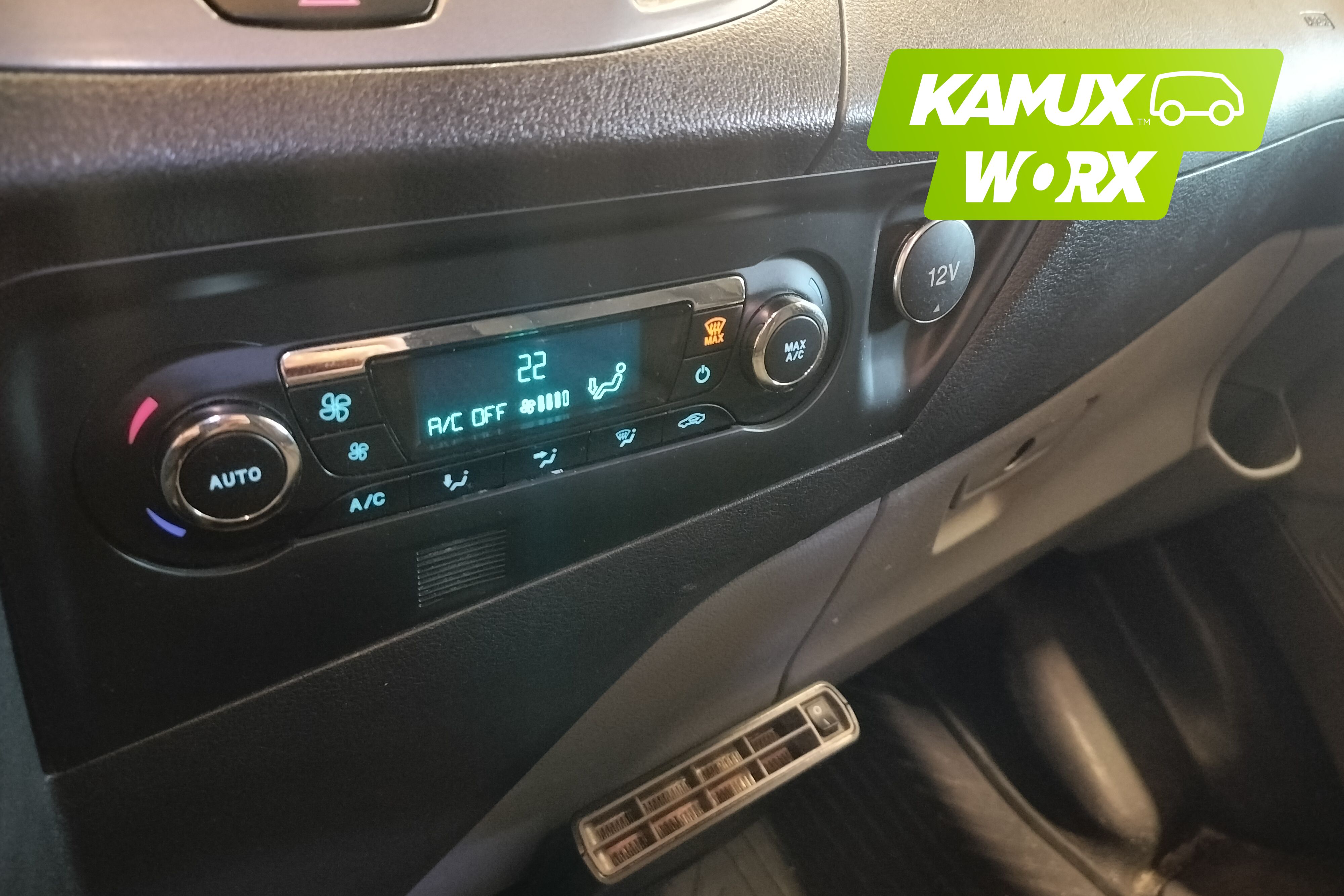 Ford Transit Custom 2015, kuva 7/8