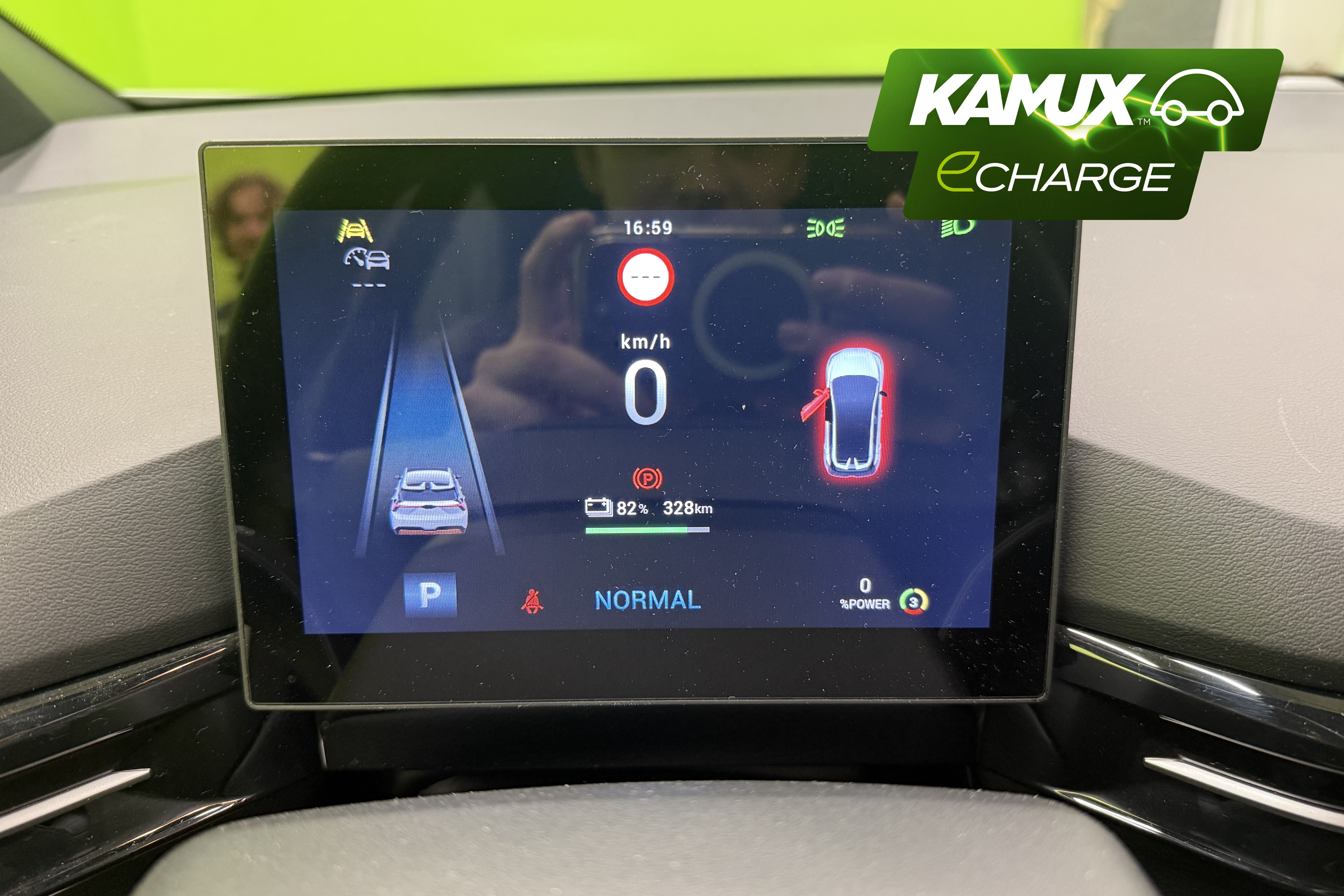 MG MG4 150 kW Luxury 64 kWh 2023, kuva 5/6