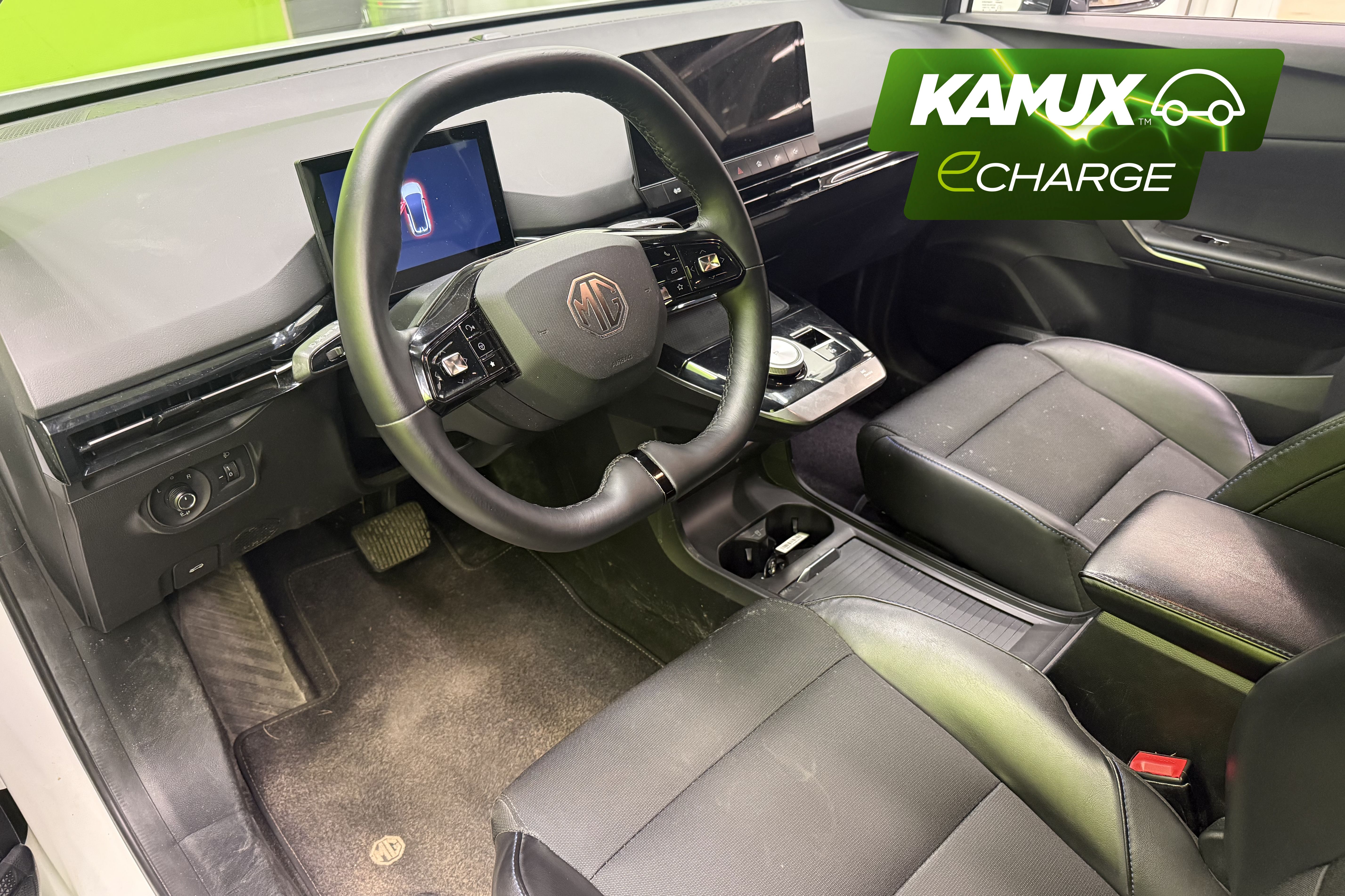MG MG4 150 kW Luxury 64 kWh 2023, kuva 3/6