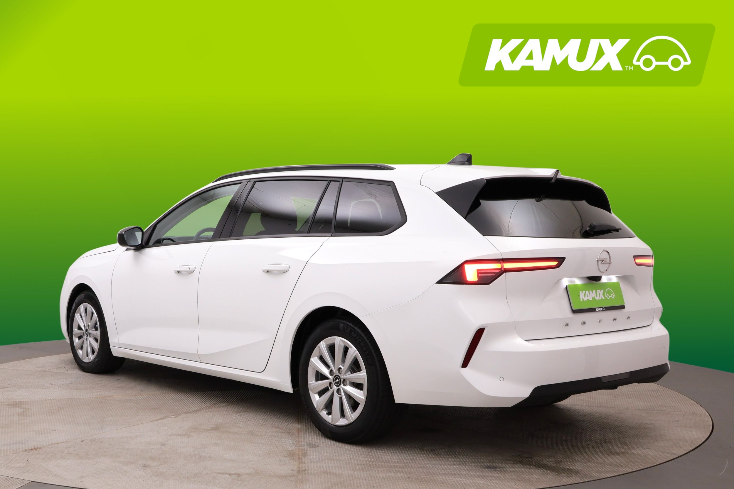 Opel Astra 2024, photo 4/19