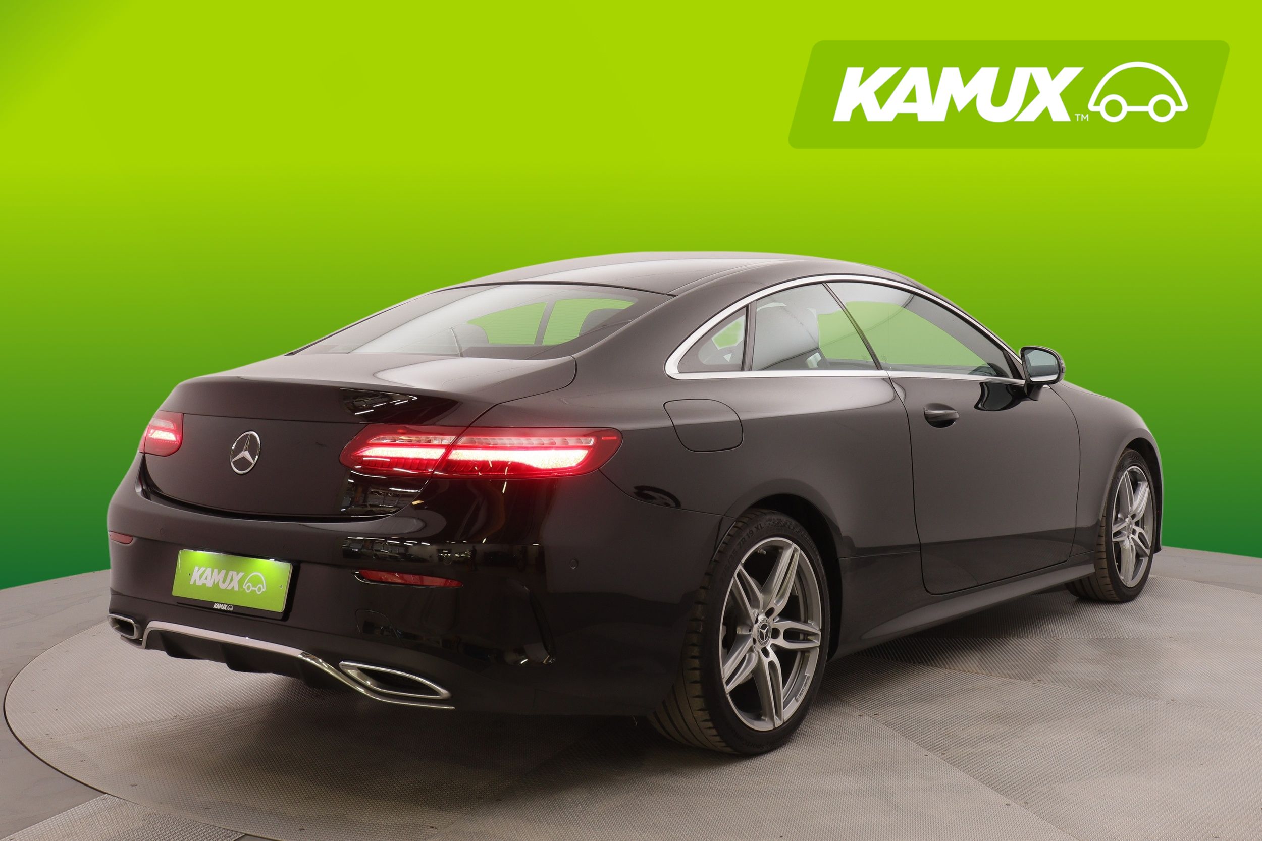 Mercedes-Benz E 220 d A Coupé AMG Line 2018, kuva 3/18