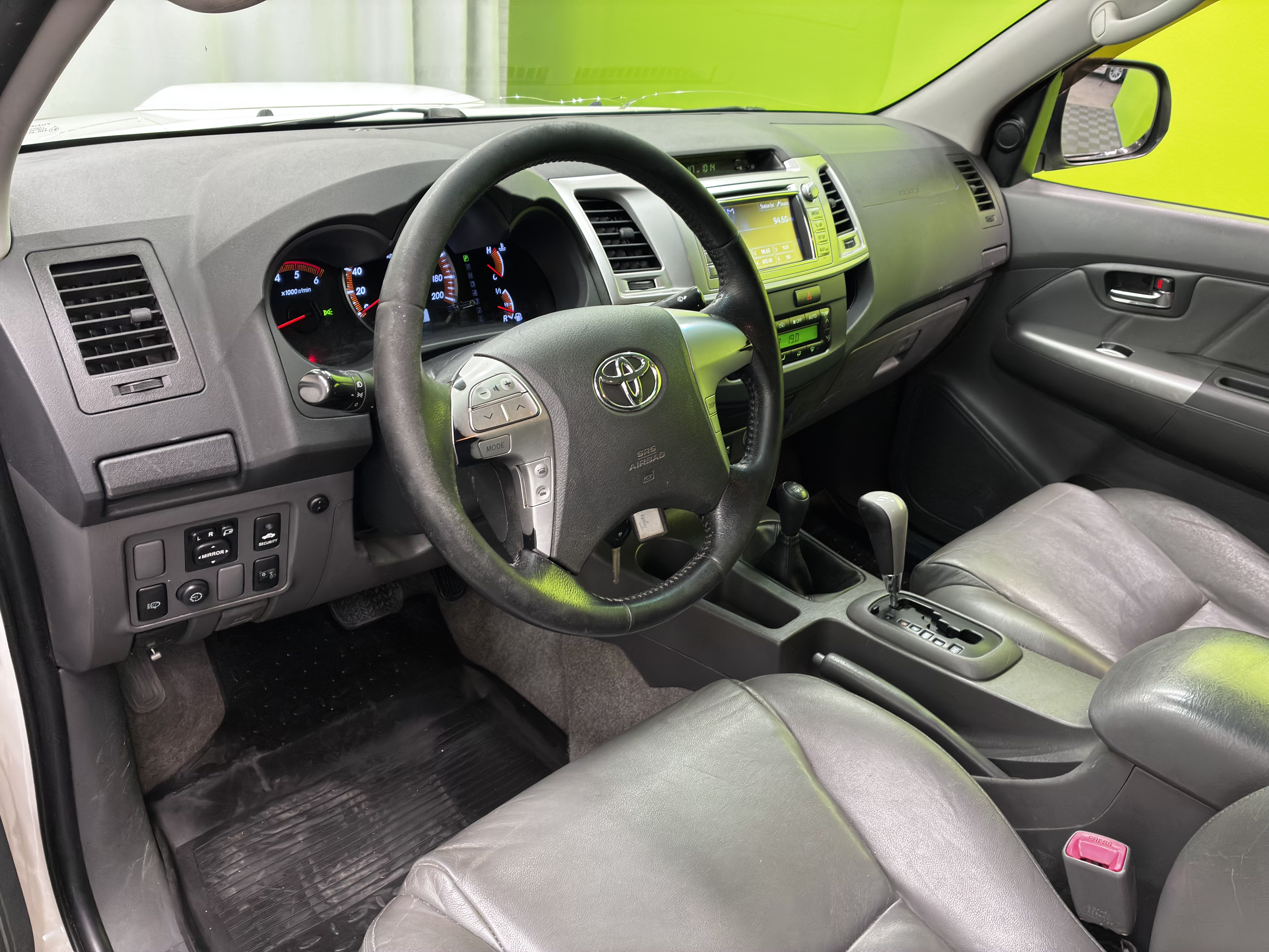 Toyota Hilux 2013, photo 6/19