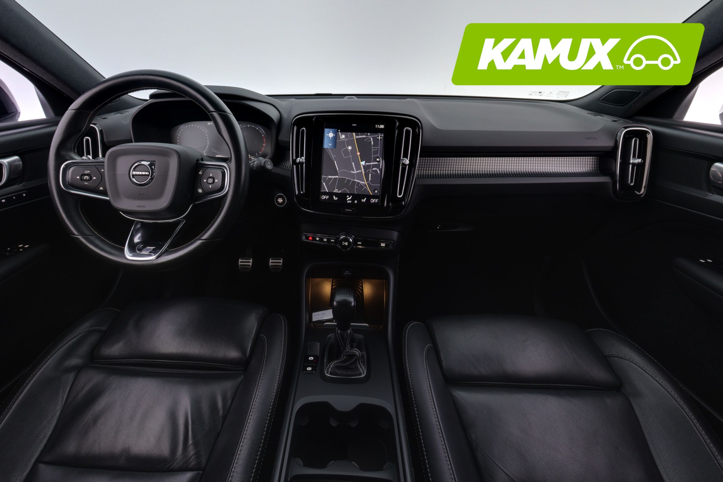 Volvo XC40 T3 R-Design 2018, photo 7/28