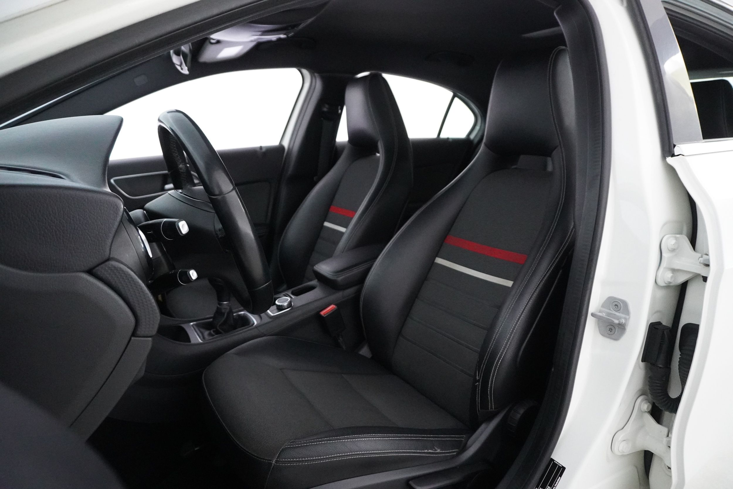 Mercedes-Benz A 2014, photo 7/19