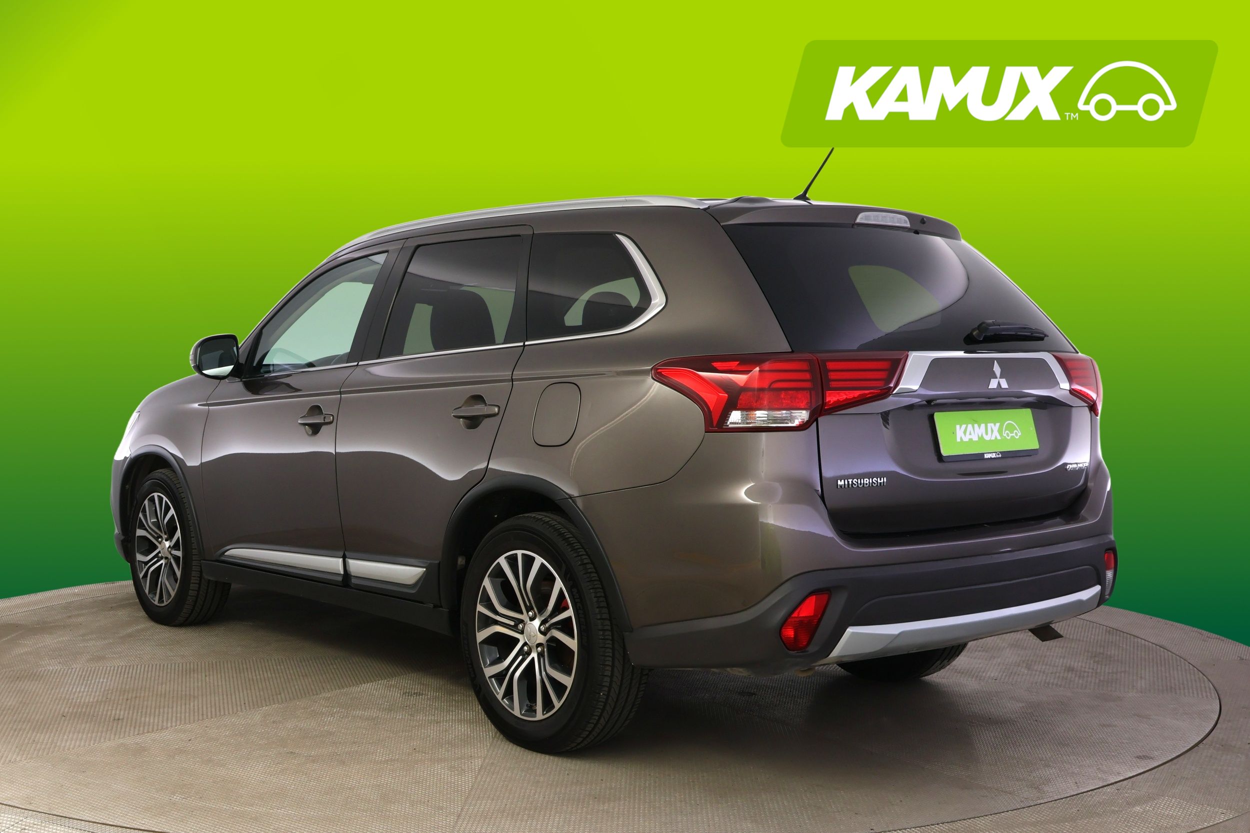 Mitsubishi Outlander 2016, photo 4/49