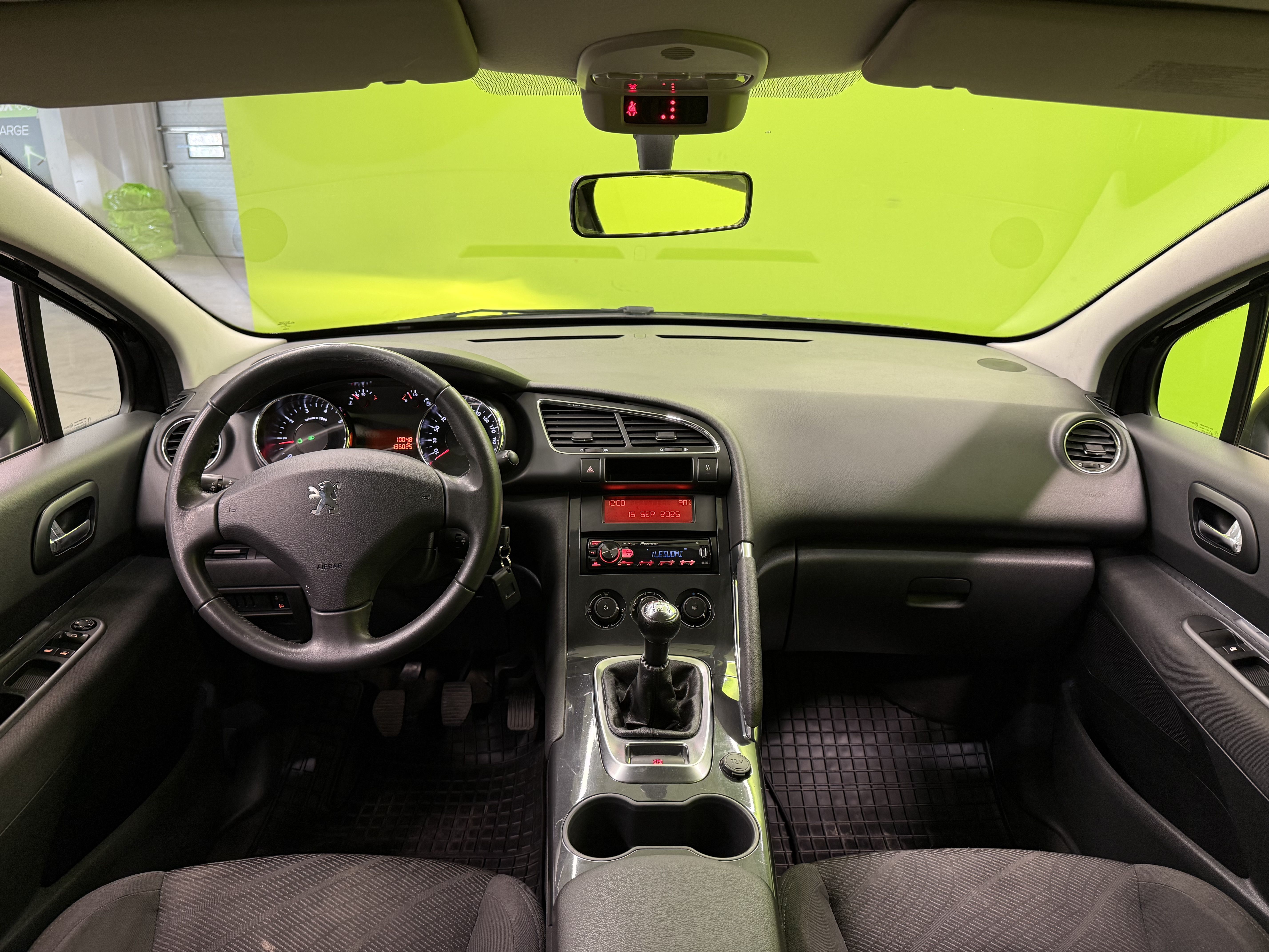 Peugeot 3008 Limited 120 VTi 2012, photo 6/16