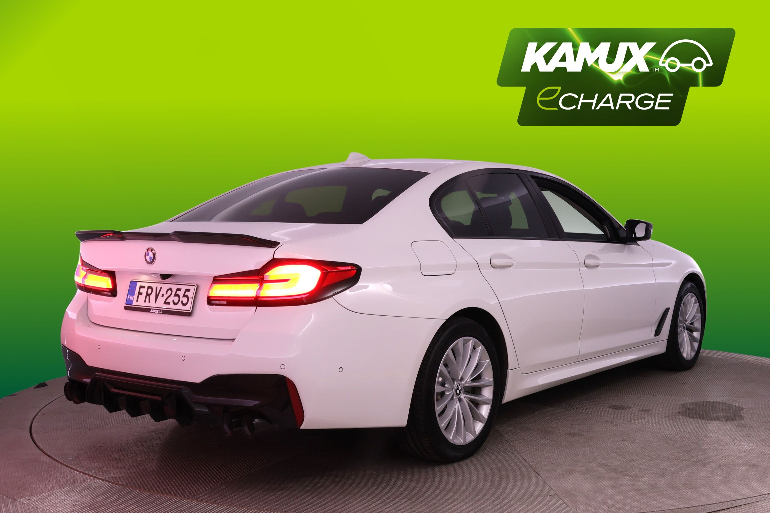 BMW 530 G30 Sedan 530e A Charged Edition 2020, kuva 3/29
