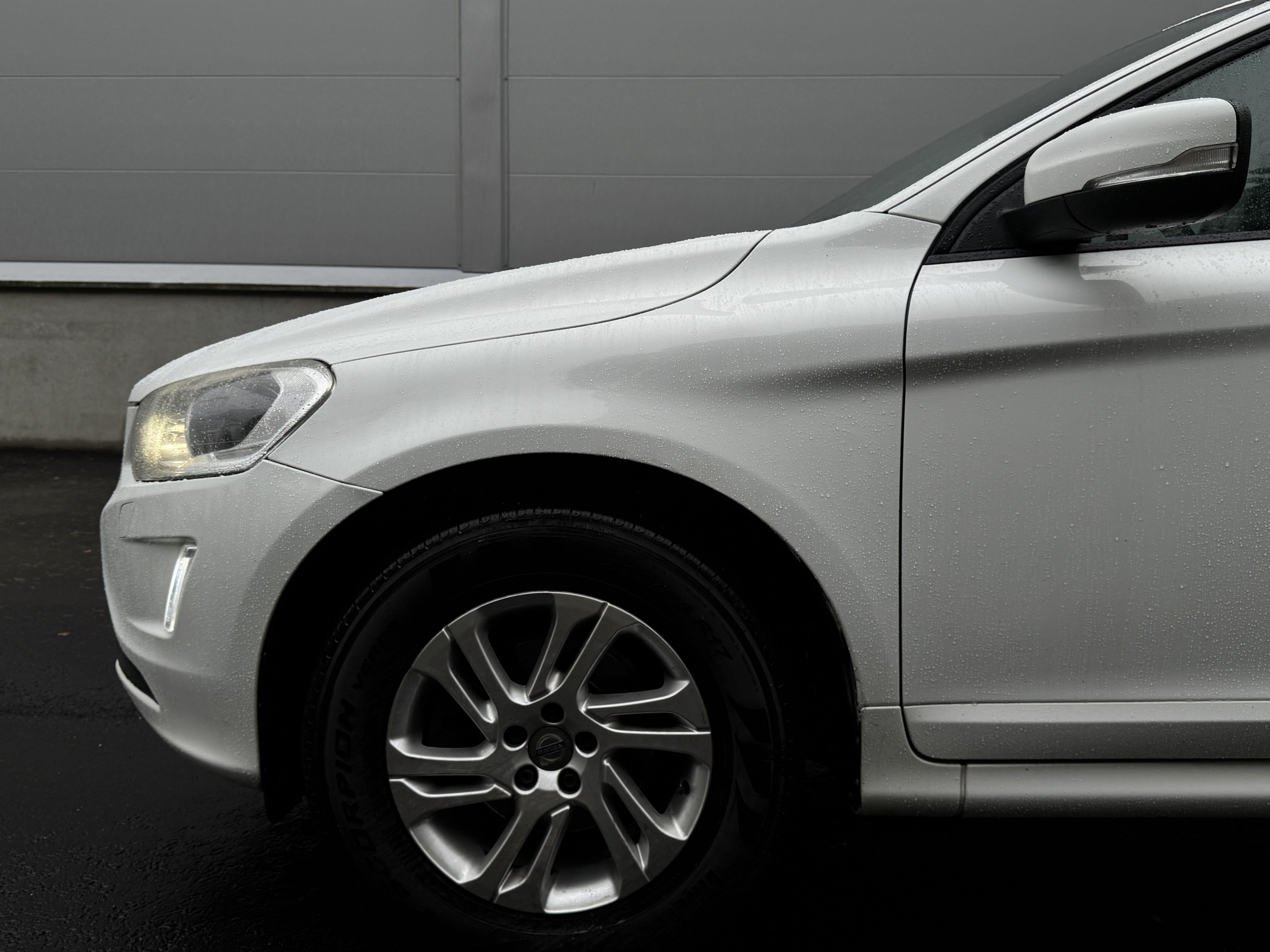 Volvo XC60 D4 Kinetic aut 2016, kuva 4/8
